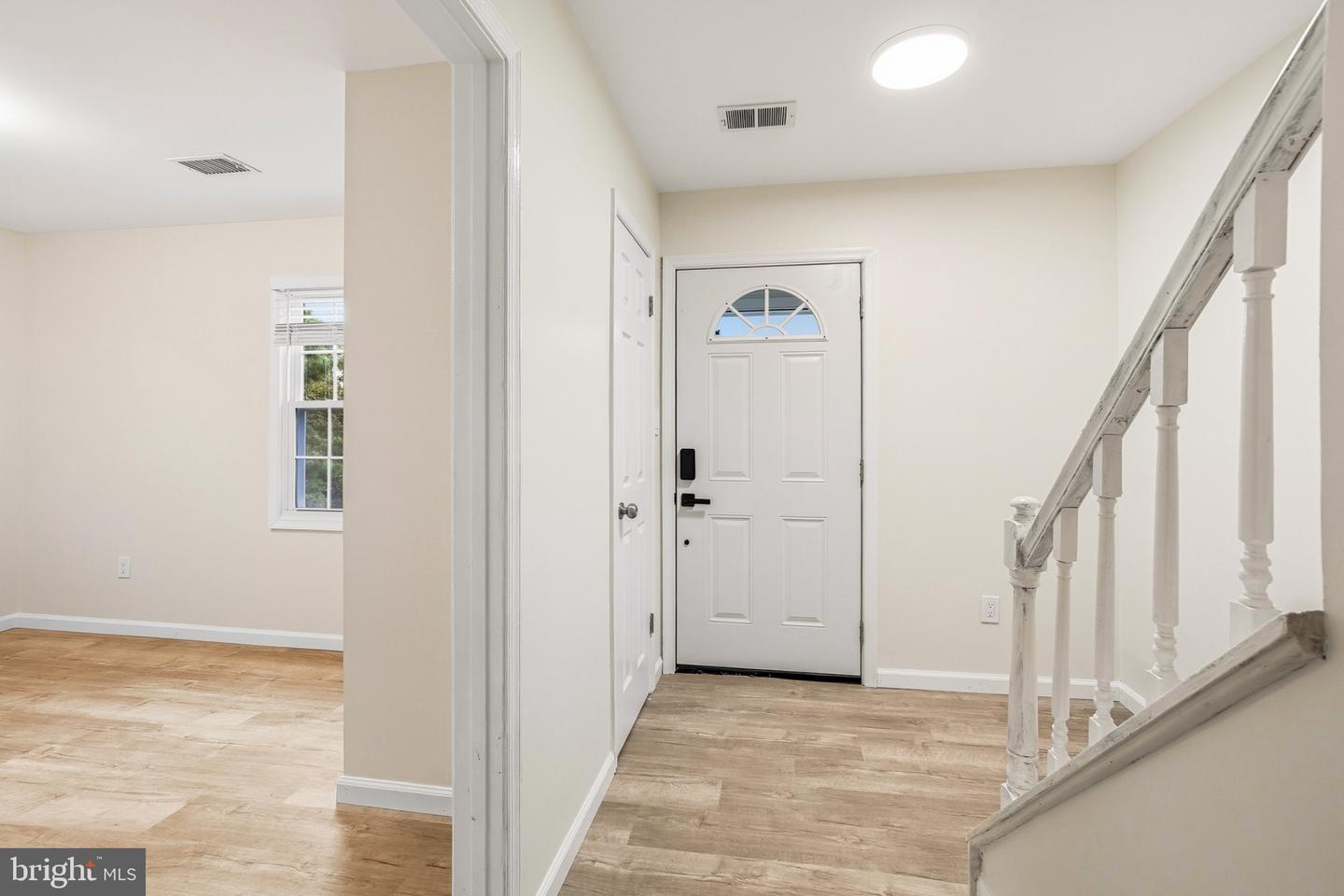 1050 RAMSGATE CT #C, STERLING, Virginia 20164, 3 Bedrooms Bedrooms, 5 Rooms Rooms,2 BathroomsBathrooms,Residential,For sale,1050 RAMSGATE CT #C,VALO2107800 MLS # VALO2107800