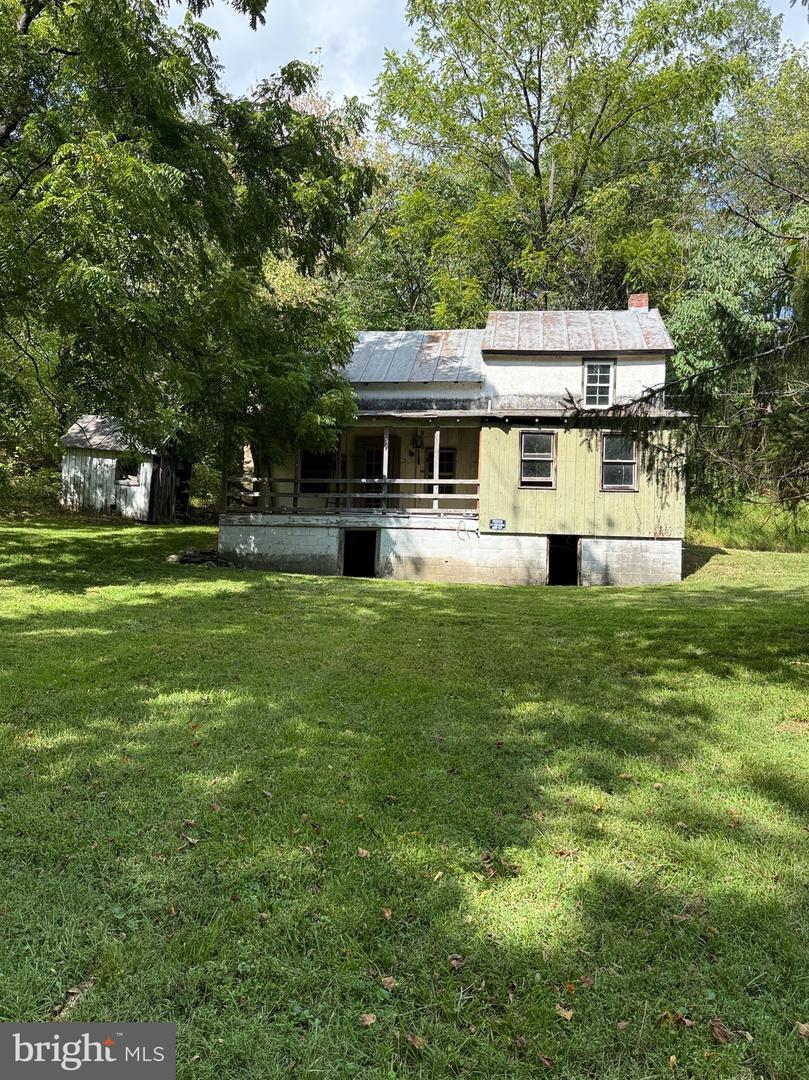 189 PIEDMONT ORCHARD RD, LINDEN, Virginia 22642, 2 Bedrooms Bedrooms, ,1 BathroomBathrooms,Residential,For sale,189 PIEDMONT ORCHARD RD,VAWR2012440 MLS # VAWR2012440