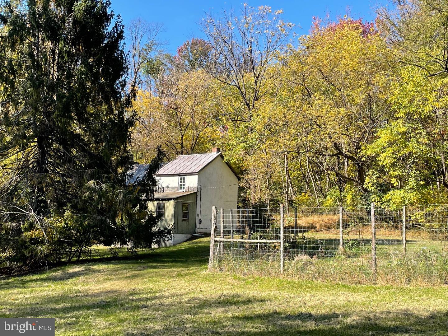 189 PIEDMONT ORCHARD RD, LINDEN, Virginia 22642, 2 Bedrooms Bedrooms, ,1 BathroomBathrooms,Residential,For sale,189 PIEDMONT ORCHARD RD,VAWR2012440 MLS # VAWR2012440