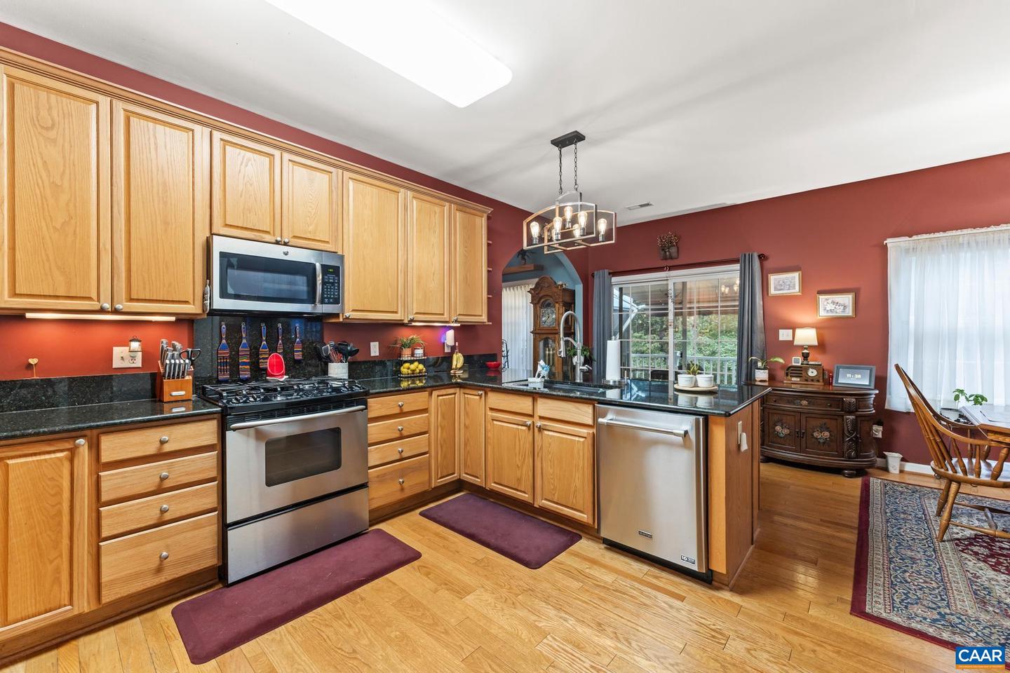 25 ACRE LN, PALMYRA, Virginia 22963, 5 Bedrooms Bedrooms, ,4 BathroomsBathrooms,Residential,For sale,25 ACRE LN,669525 MLS # 669525