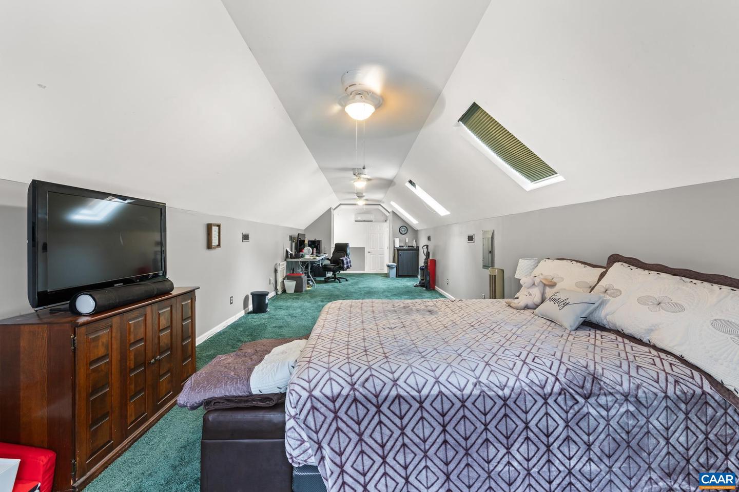 25 ACRE LN, PALMYRA, Virginia 22963, 5 Bedrooms Bedrooms, ,4 BathroomsBathrooms,Residential,For sale,25 ACRE LN,669525 MLS # 669525