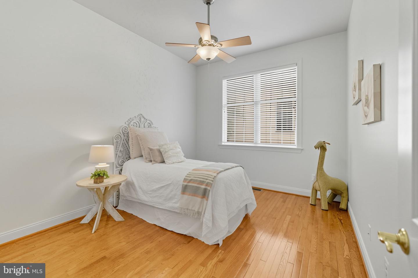 15691 ALDERBROOK DR, HAYMARKET, Virginia 20169, 2 Bedrooms Bedrooms, ,3 BathroomsBathrooms,Residential,For sale,15691 ALDERBROOK DR,VAPW2105100 MLS # VAPW2105100