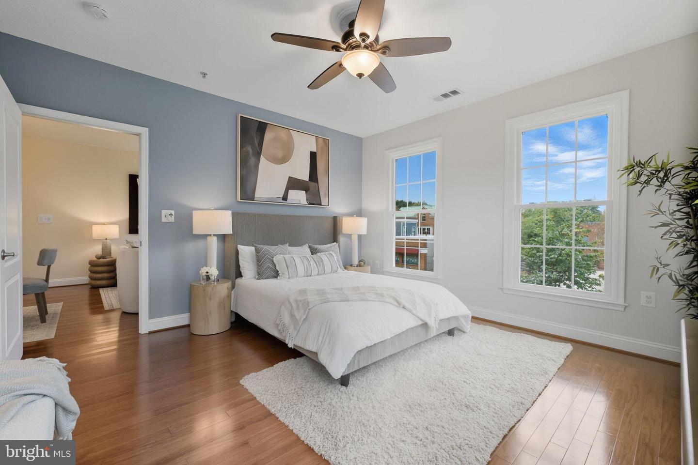 1115 CAMERON ST #215, ALEXANDRIA, Virginia 22314, 2 Bedrooms Bedrooms, ,2 BathroomsBathrooms,Residential,For sale,1115 CAMERON ST #215,VAAX2050368 MLS # VAAX2050368
