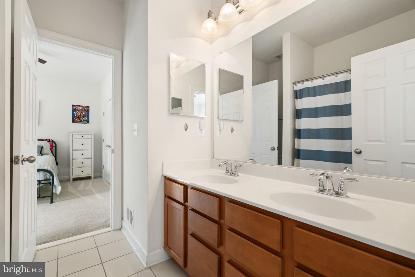 102 ALMOND DR, STAFFORD, Virginia 22554, 5 Bedrooms Bedrooms, ,5 BathroomsBathrooms,Residential,For sale,102 ALMOND DR,VAST2043150 MLS # VAST2043150