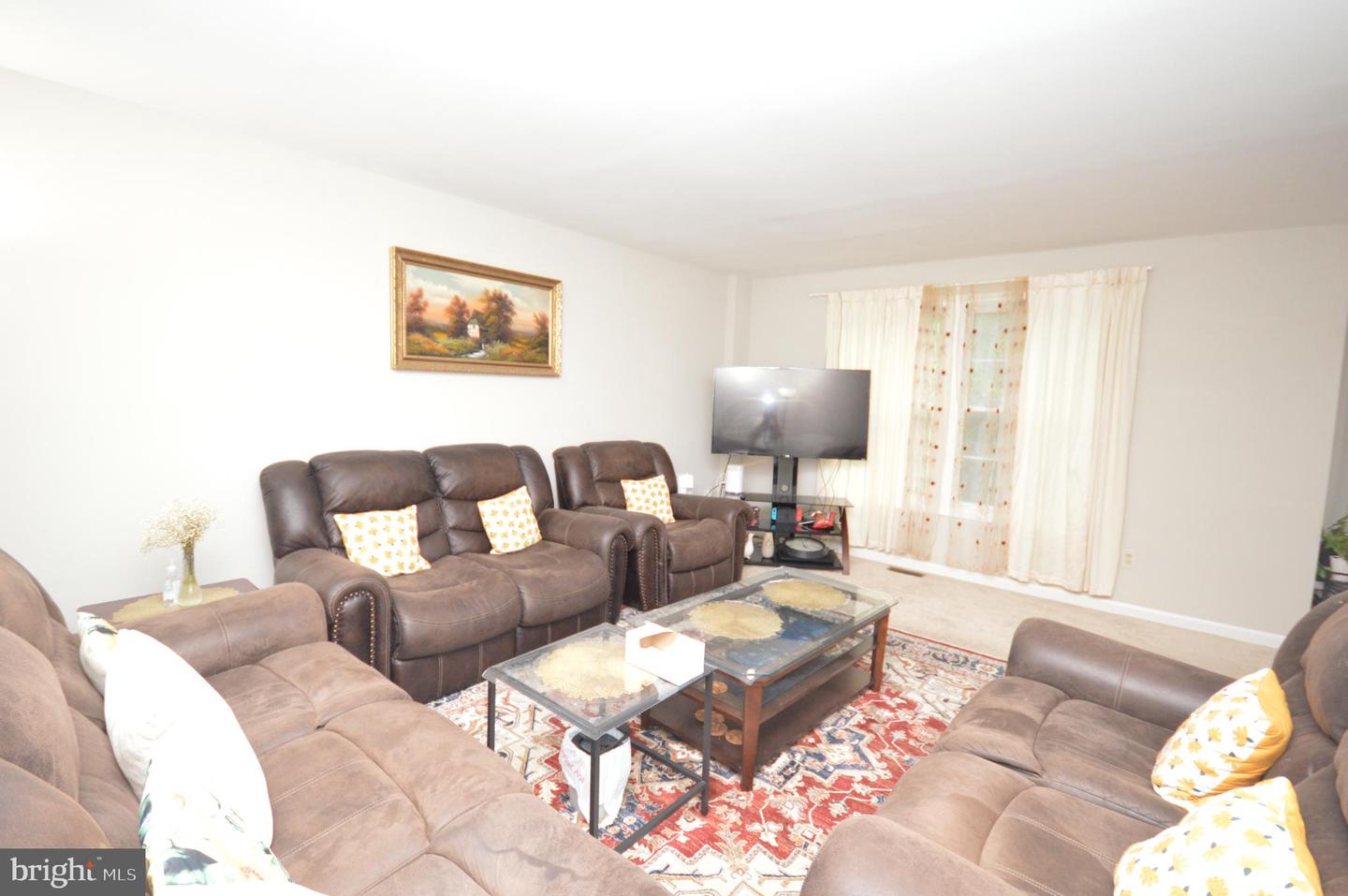 4 ASMEAD PL, STAFFORD, Virginia 22554, 4 Bedrooms Bedrooms, ,3 BathroomsBathrooms,Residential,For sale,4 ASMEAD PL,VAST2043152 MLS # VAST2043152