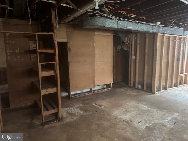 3824 17TH ST NE, WASHINGTON, District Of Columbia 20018, 3 Bedrooms Bedrooms, ,2 BathroomsBathrooms,Residential,For sale,3824 17TH ST NE,DCDC2189204 MLS # DCDC2189204