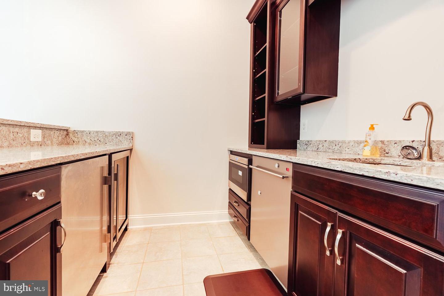 24814 BARRINGTON GROVE CT, ALDIE, Virginia 20105, 5 Bedrooms Bedrooms, ,4 BathroomsBathrooms,Residential,For sale,24814 BARRINGTON GROVE CT,VALO2091260 MLS # VALO2091260