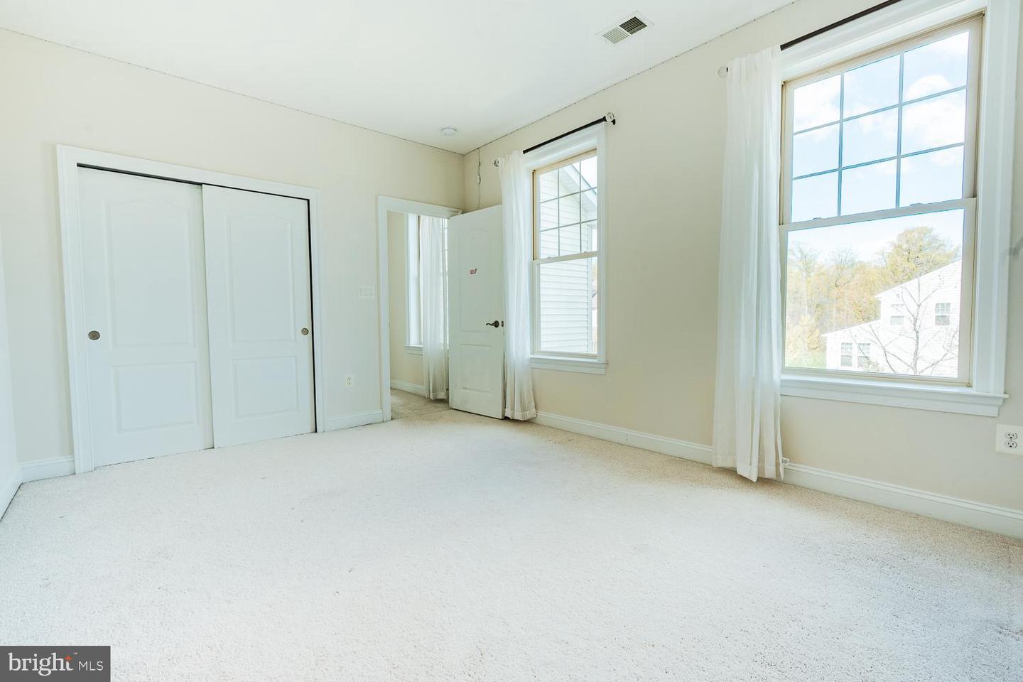 24814 BARRINGTON GROVE CT, ALDIE, Virginia 20105, 5 Bedrooms Bedrooms, ,4 BathroomsBathrooms,Residential,For sale,24814 BARRINGTON GROVE CT,VALO2091260 MLS # VALO2091260