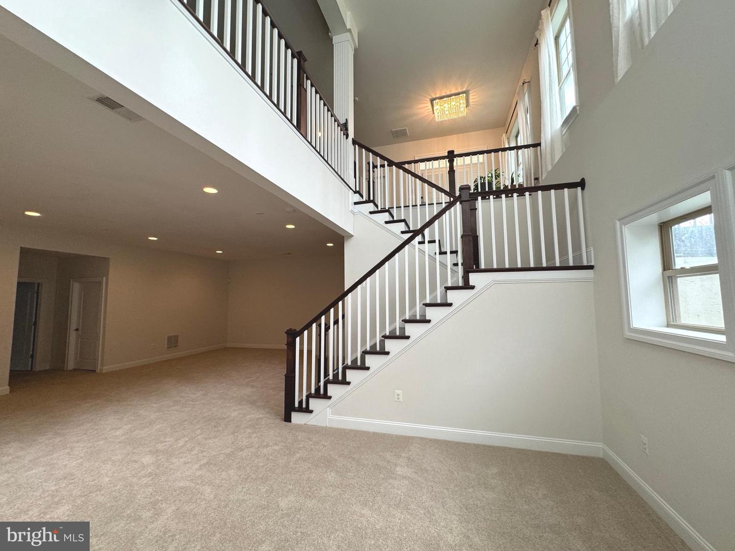 24814 BARRINGTON GROVE CT, ALDIE, Virginia 20105, 5 Bedrooms Bedrooms, ,4 BathroomsBathrooms,Residential,For sale,24814 BARRINGTON GROVE CT,VALO2091260 MLS # VALO2091260