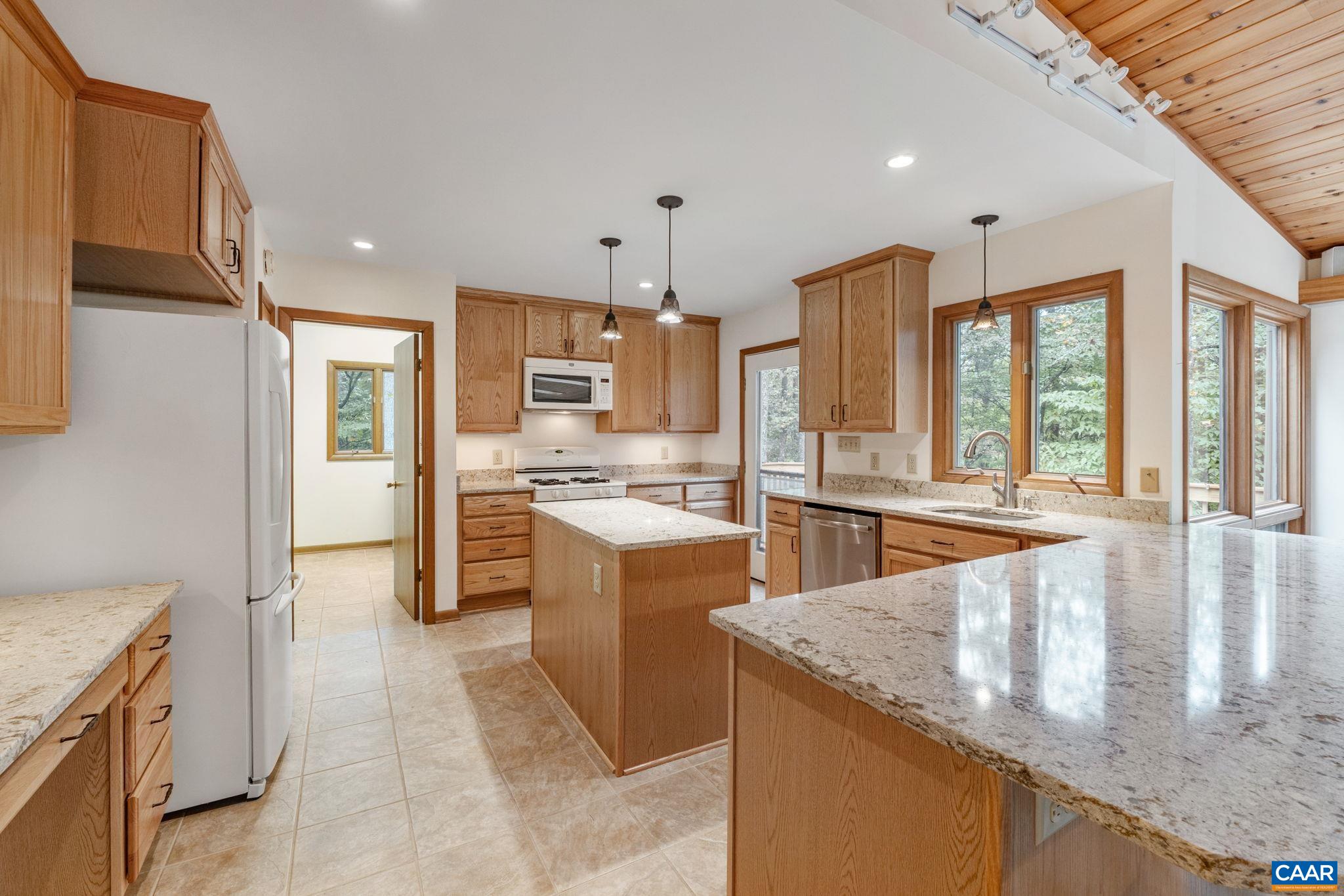 710 SHARPS CREEK RD, SCOTTSVILLE, Virginia 24590, 4 Bedrooms Bedrooms, ,3 BathroomsBathrooms,Residential,Hunter Woods,710 SHARPS CREEK RD,668803 MLS # 668803