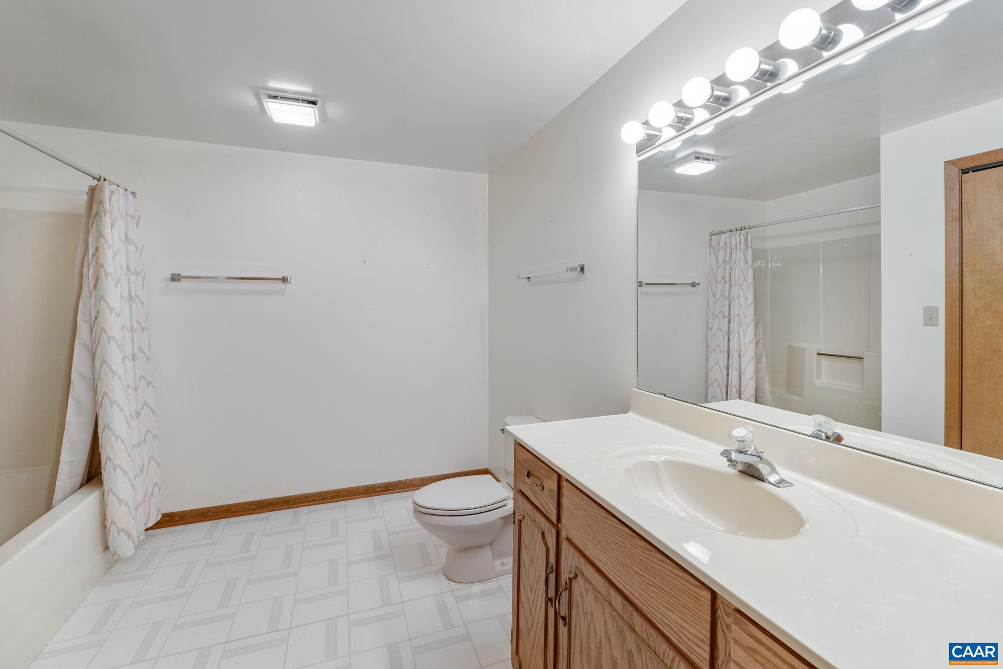 710 SHARPS CREEK RD, SCOTTSVILLE, Virginia 24590, 4 Bedrooms Bedrooms, ,3 BathroomsBathrooms,Residential,Hunter Woods,710 SHARPS CREEK RD,668803 MLS # 668803