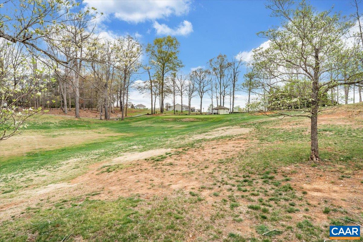 111 RETREAT LN, HUDDLESTON, Virginia 24104, 3 Bedrooms Bedrooms, ,2 BathroomsBathrooms,Residential,111 RETREAT LN,668071 MLS # 668071