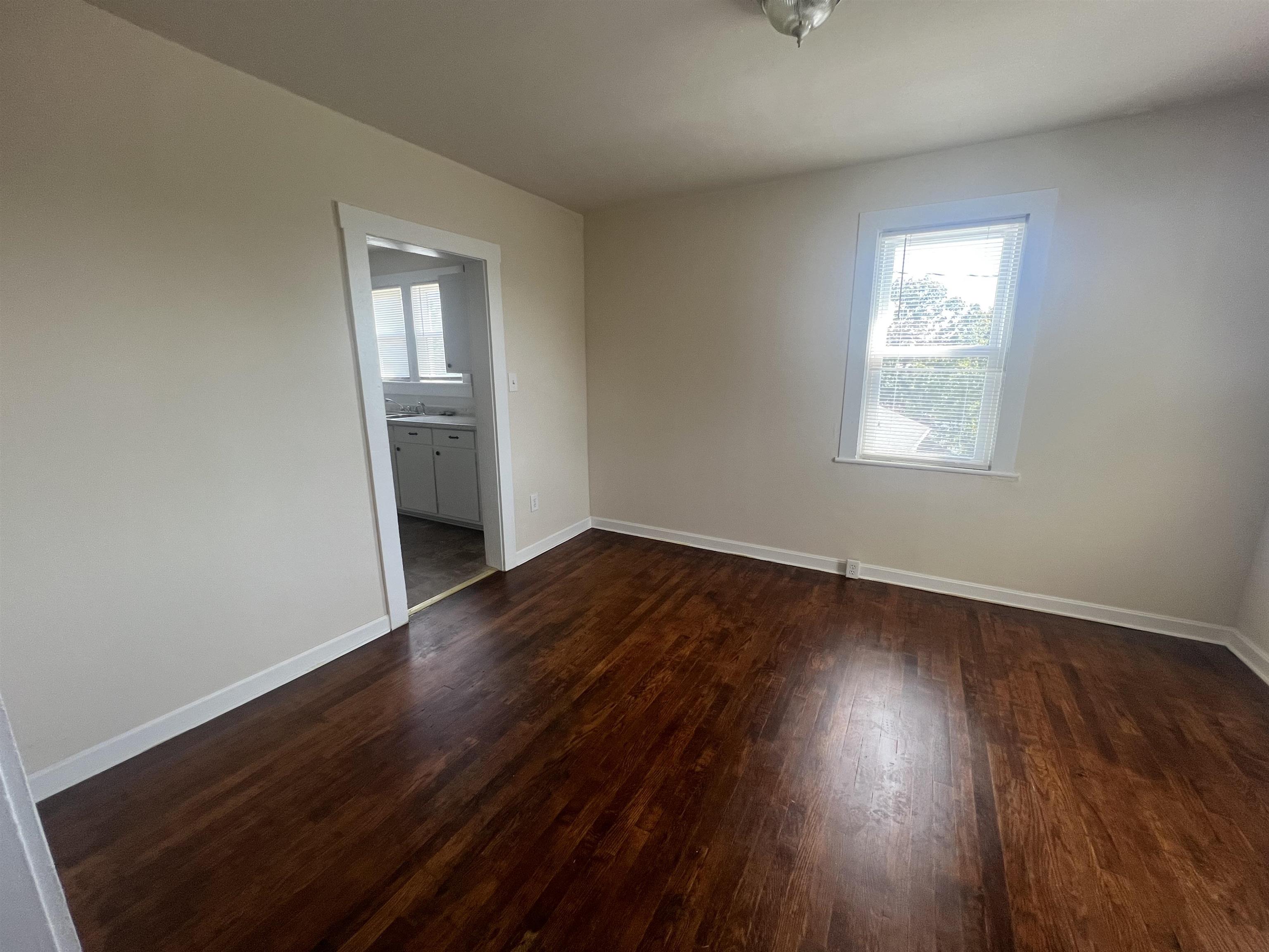 2109 ORANGE ST, STAUNTON, Virginia 24401, 3 Bedrooms Bedrooms, ,1 BathroomBathrooms,Residential,2109 ORANGE ST,668973 MLS # 668973
