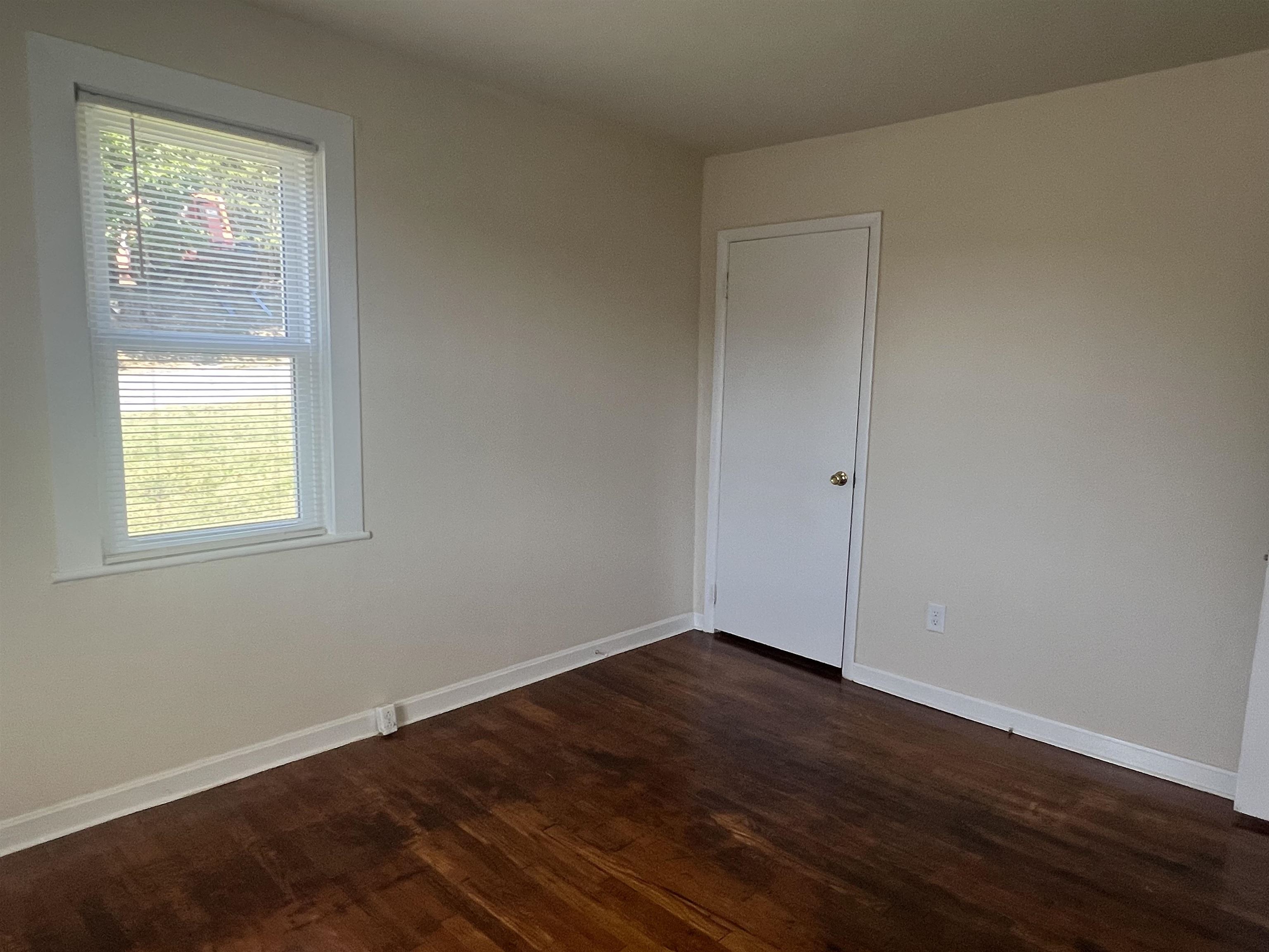 2109 ORANGE ST, STAUNTON, Virginia 24401, 3 Bedrooms Bedrooms, ,1 BathroomBathrooms,Residential,2109 ORANGE ST,668973 MLS # 668973