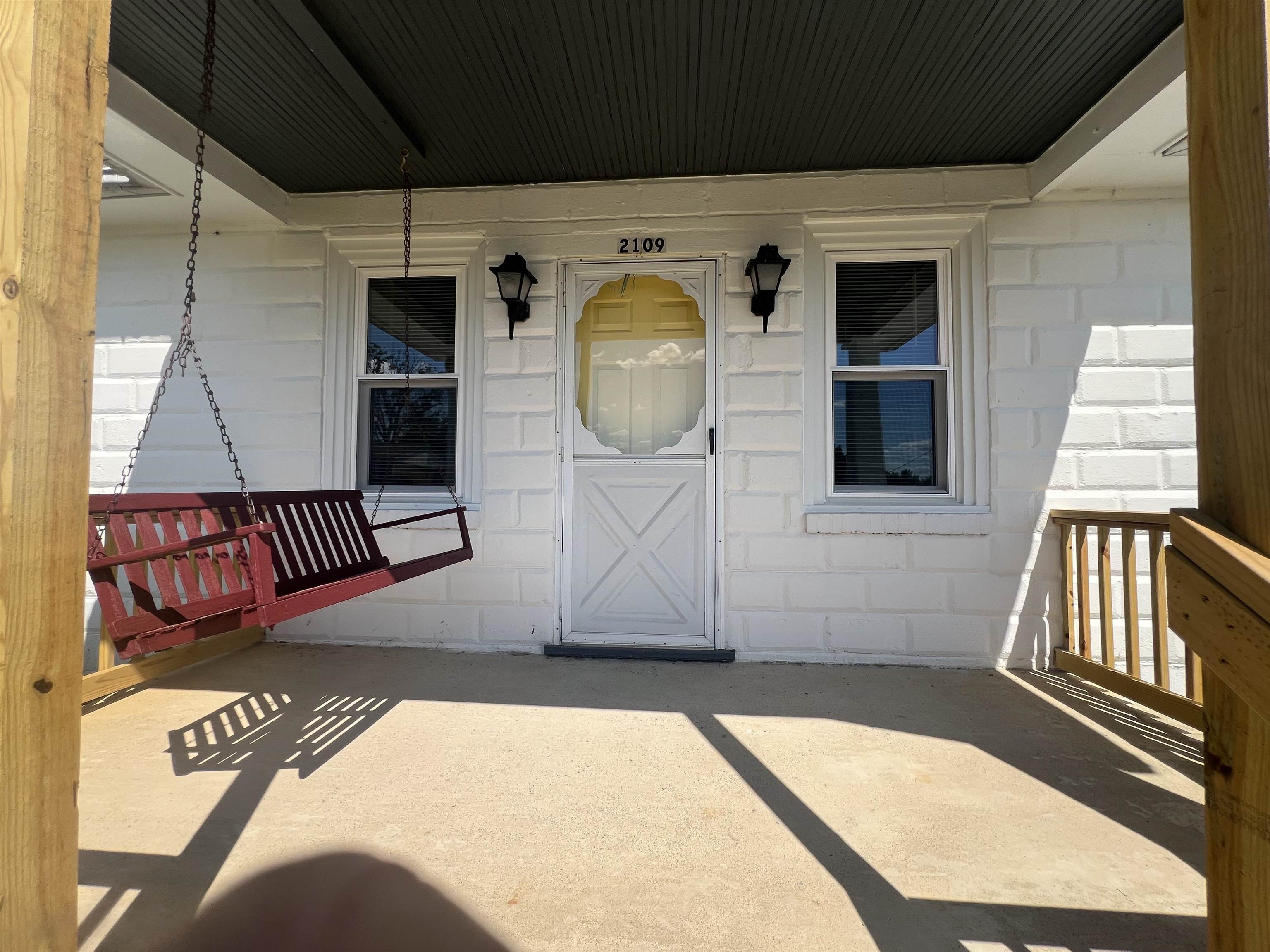 2109 ORANGE ST, STAUNTON, Virginia 24401, 3 Bedrooms Bedrooms, ,1 BathroomBathrooms,Residential,2109 ORANGE ST,668973 MLS # 668973