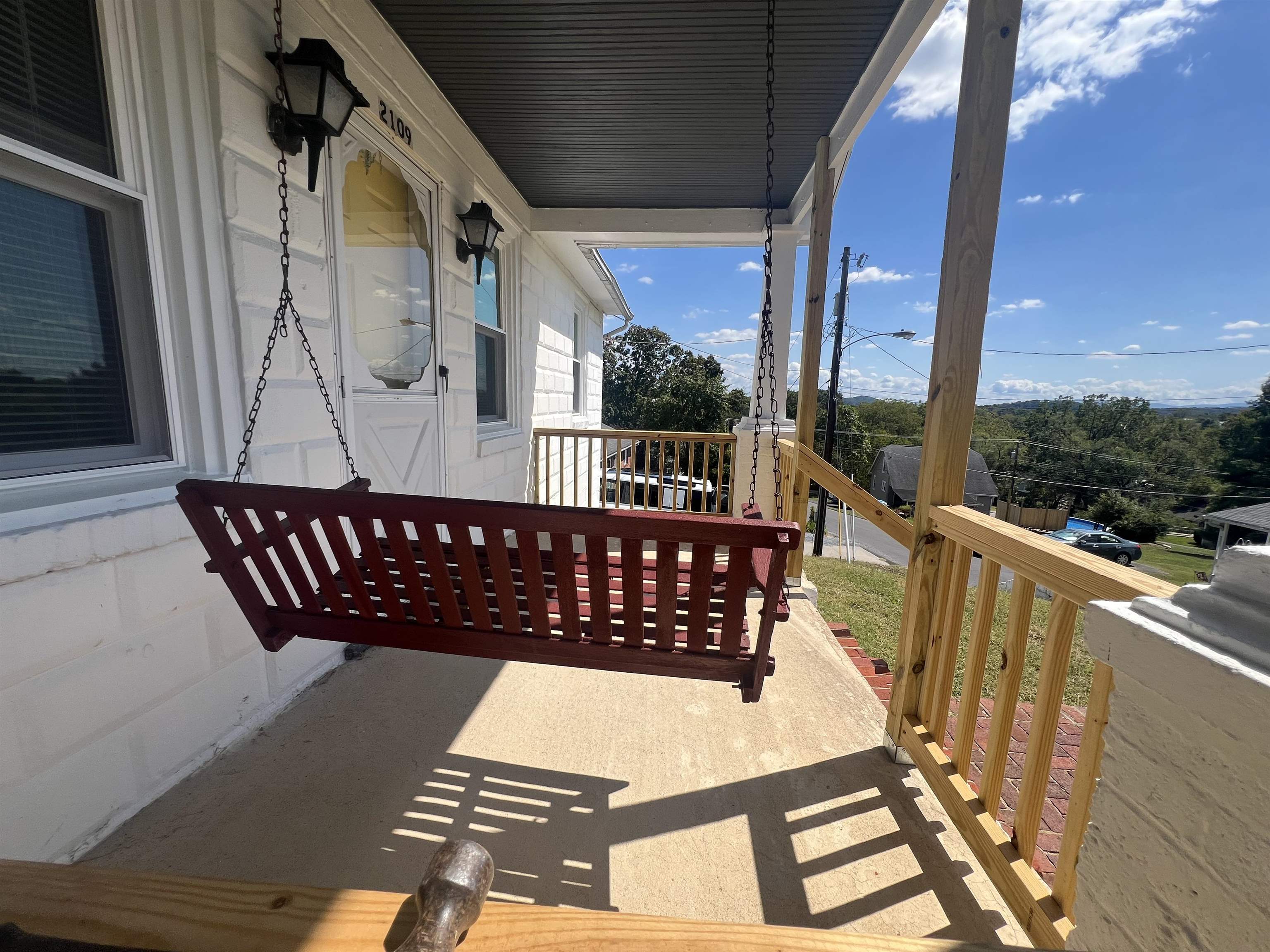 2109 ORANGE ST, STAUNTON, Virginia 24401, 3 Bedrooms Bedrooms, ,1 BathroomBathrooms,Residential,2109 ORANGE ST,668973 MLS # 668973