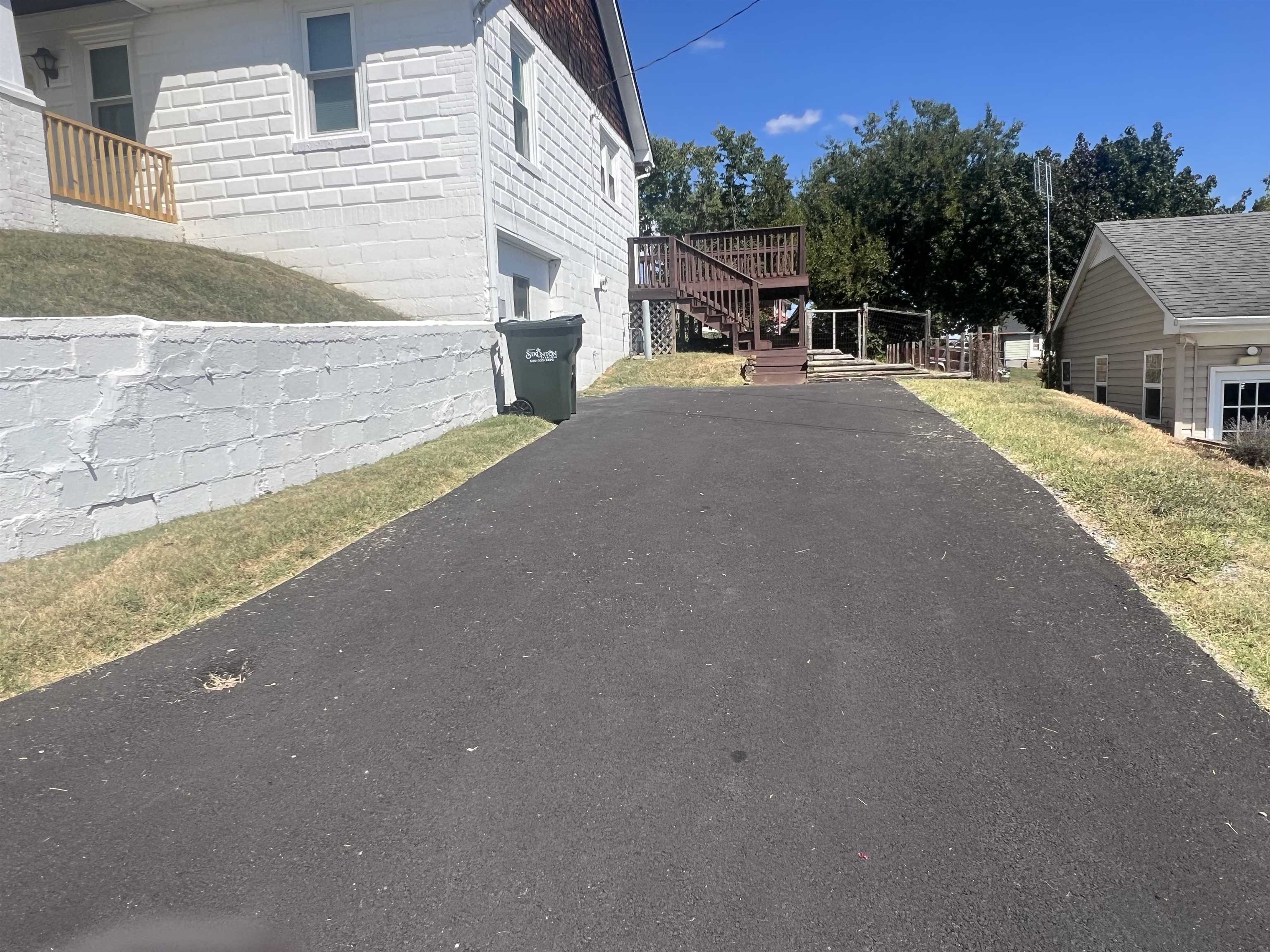 2109 ORANGE ST, STAUNTON, Virginia 24401, 3 Bedrooms Bedrooms, ,1 BathroomBathrooms,Residential,2109 ORANGE ST,668973 MLS # 668973
