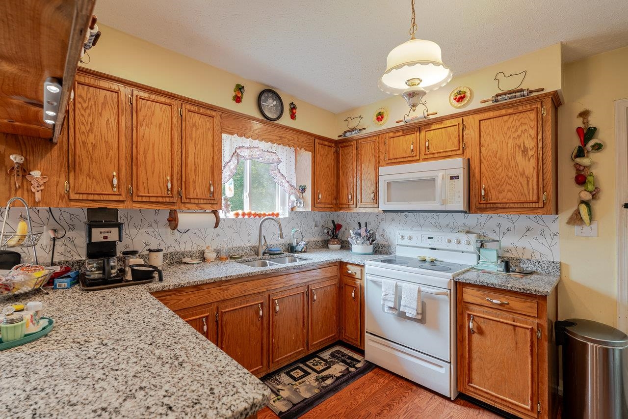 142 WHIPPOORWILL LN, LURAY, Virginia 22835, 2 Bedrooms Bedrooms, ,1 BathroomBathrooms,Residential,142 WHIPPOORWILL LN,669544 MLS # 669544