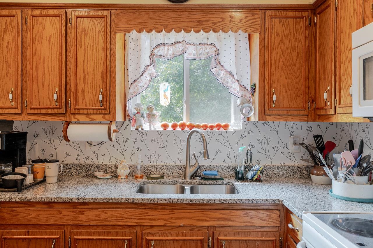 142 WHIPPOORWILL LN, LURAY, Virginia 22835, 2 Bedrooms Bedrooms, ,1 BathroomBathrooms,Residential,142 WHIPPOORWILL LN,669544 MLS # 669544