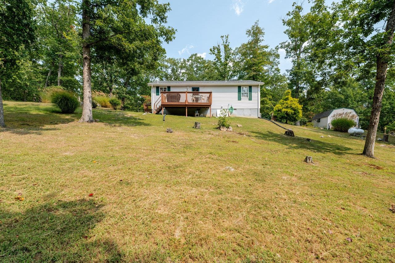 142 WHIPPOORWILL LN, LURAY, Virginia 22835, 2 Bedrooms Bedrooms, ,1 BathroomBathrooms,Residential,142 WHIPPOORWILL LN,669544 MLS # 669544