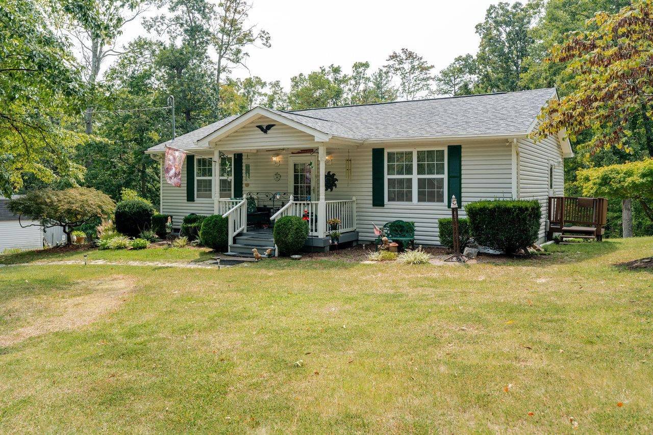 142 WHIPPOORWILL LN, LURAY, Virginia 22835, 2 Bedrooms Bedrooms, ,1 BathroomBathrooms,Residential,142 WHIPPOORWILL LN,669544 MLS # 669544