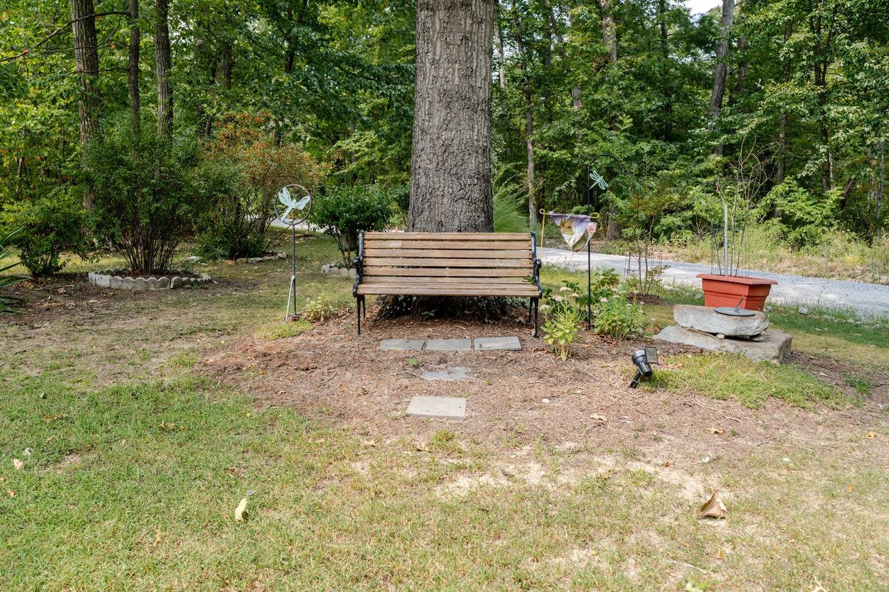 142 WHIPPOORWILL LN, LURAY, Virginia 22835, 2 Bedrooms Bedrooms, ,1 BathroomBathrooms,Residential,142 WHIPPOORWILL LN,669544 MLS # 669544