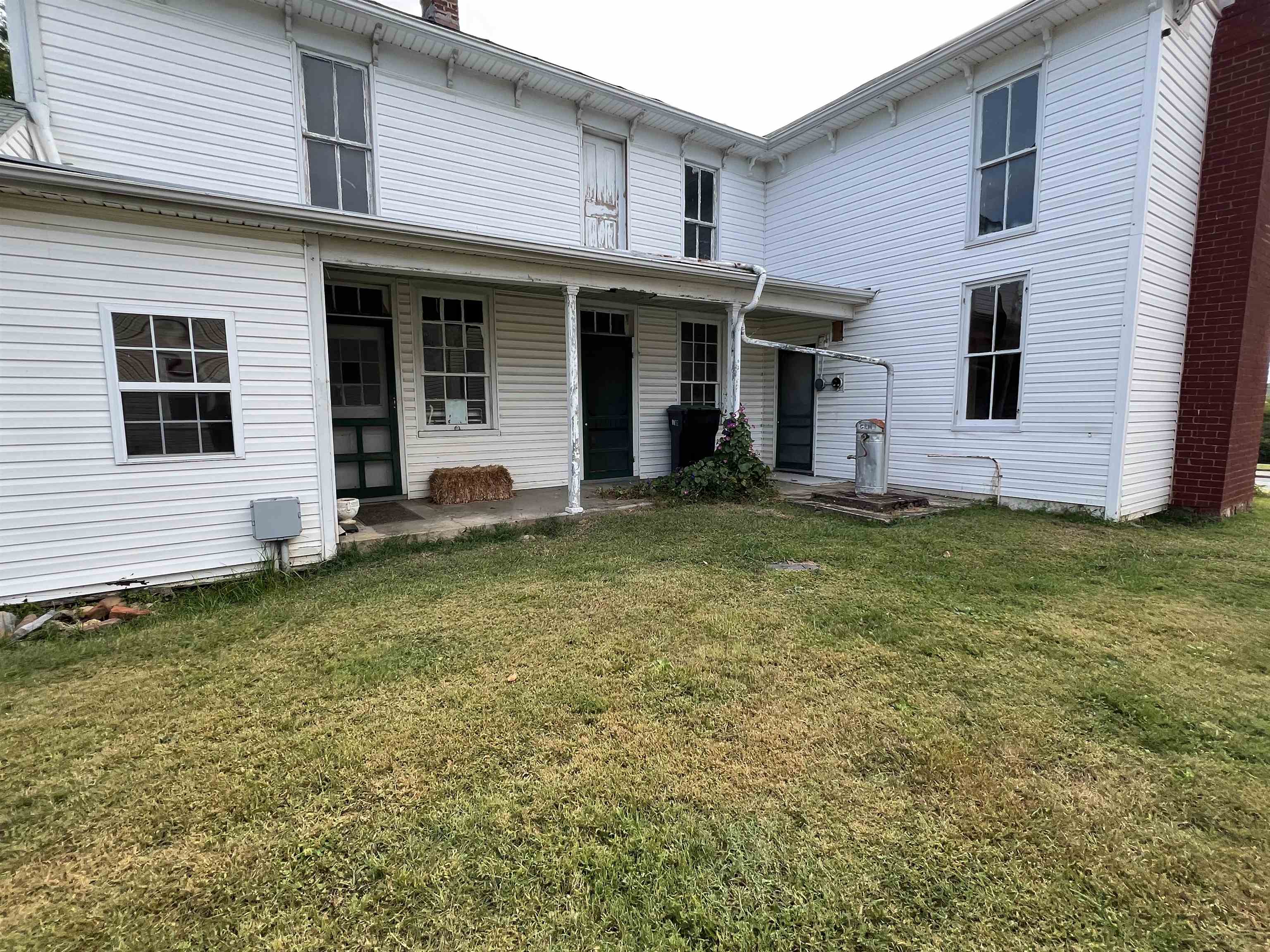 255 S MAIN ST, MOUNT CRAWFORD, Virginia 22841, 4 Bedrooms Bedrooms, ,1 BathroomBathrooms,Residential,255 S MAIN ST,669545 MLS # 669545