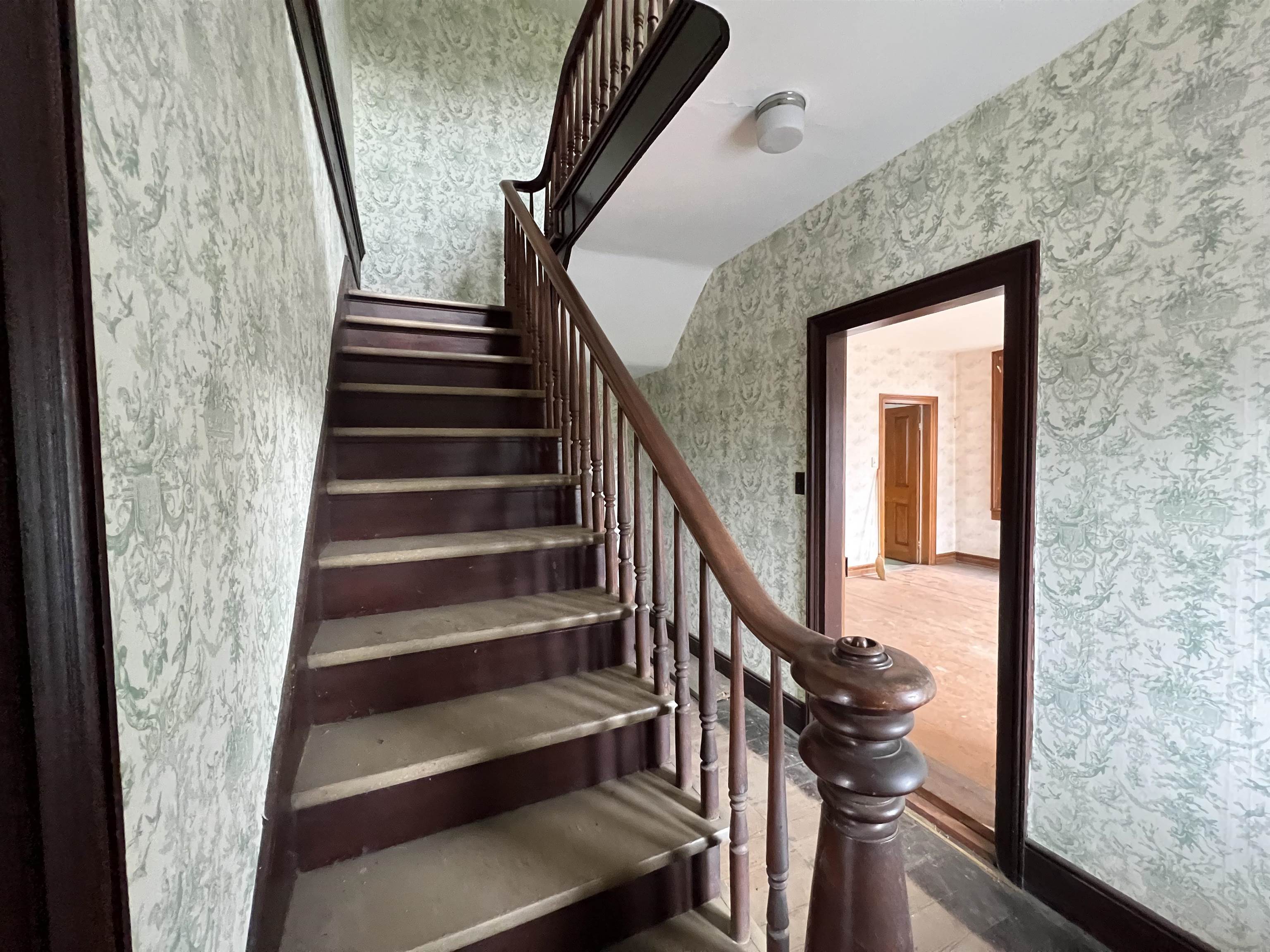 255 S MAIN ST, MOUNT CRAWFORD, Virginia 22841, 4 Bedrooms Bedrooms, ,1 BathroomBathrooms,Residential,255 S MAIN ST,669545 MLS # 669545