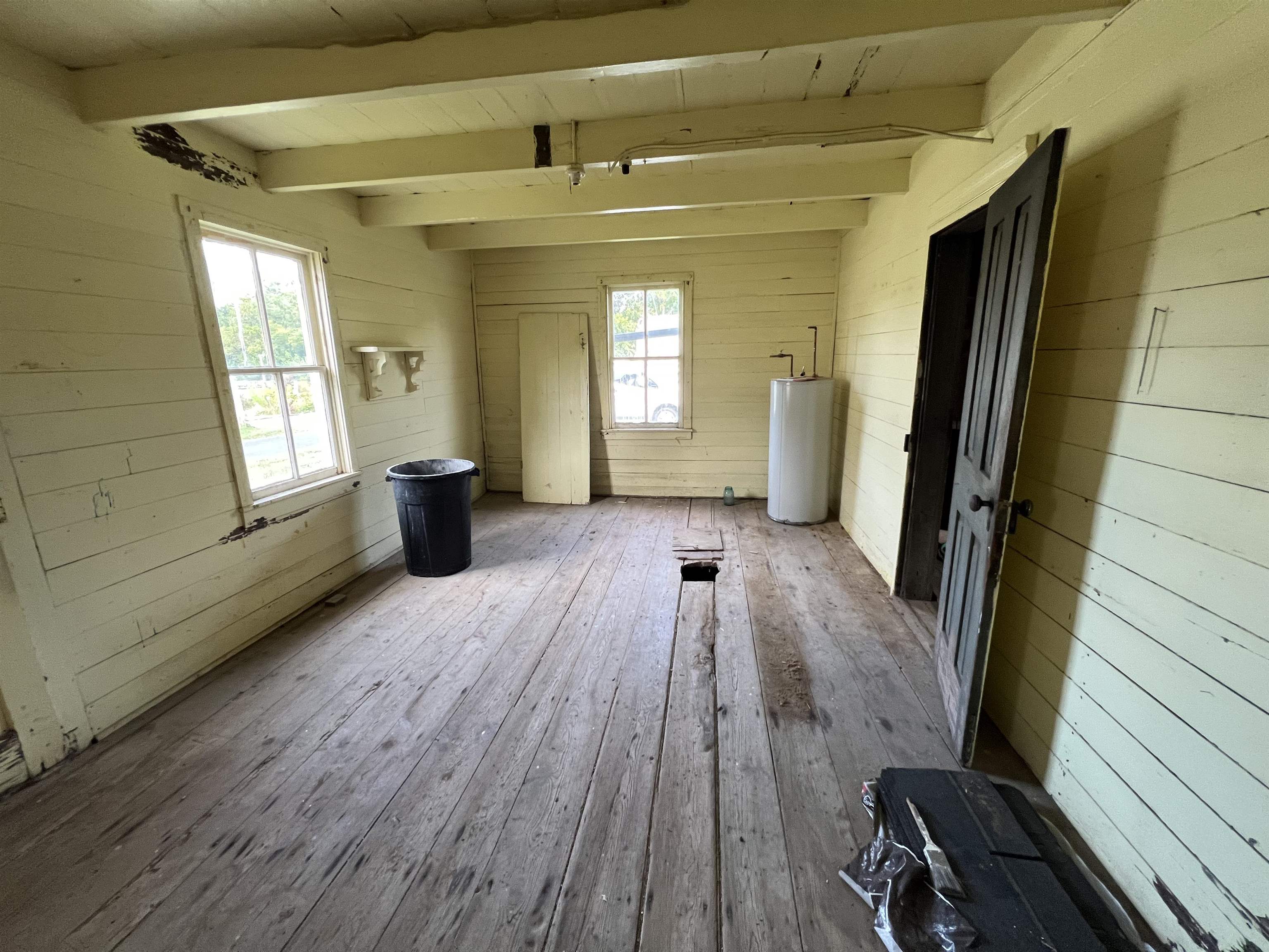 255 S MAIN ST, MOUNT CRAWFORD, Virginia 22841, 4 Bedrooms Bedrooms, ,1 BathroomBathrooms,Residential,255 S MAIN ST,669545 MLS # 669545