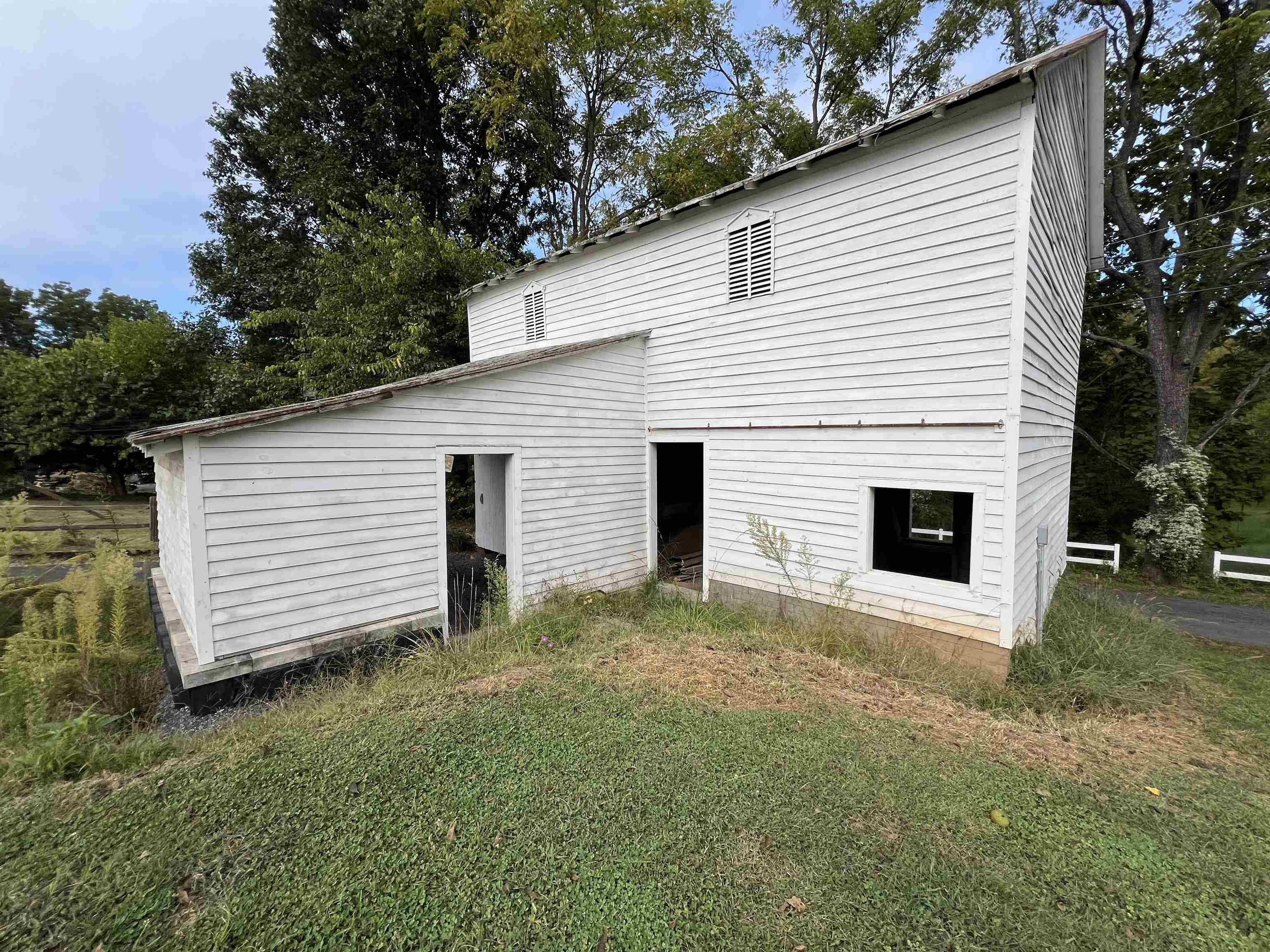 255 S MAIN ST, MOUNT CRAWFORD, Virginia 22841, 4 Bedrooms Bedrooms, ,1 BathroomBathrooms,Residential,255 S MAIN ST,669545 MLS # 669545