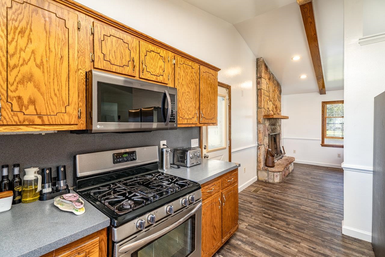 8213 ROBINSON RD, DAYTON, Virginia 22821, 3 Bedrooms Bedrooms, ,2 BathroomsBathrooms,Residential,8213 ROBINSON RD,669550 MLS # 669550