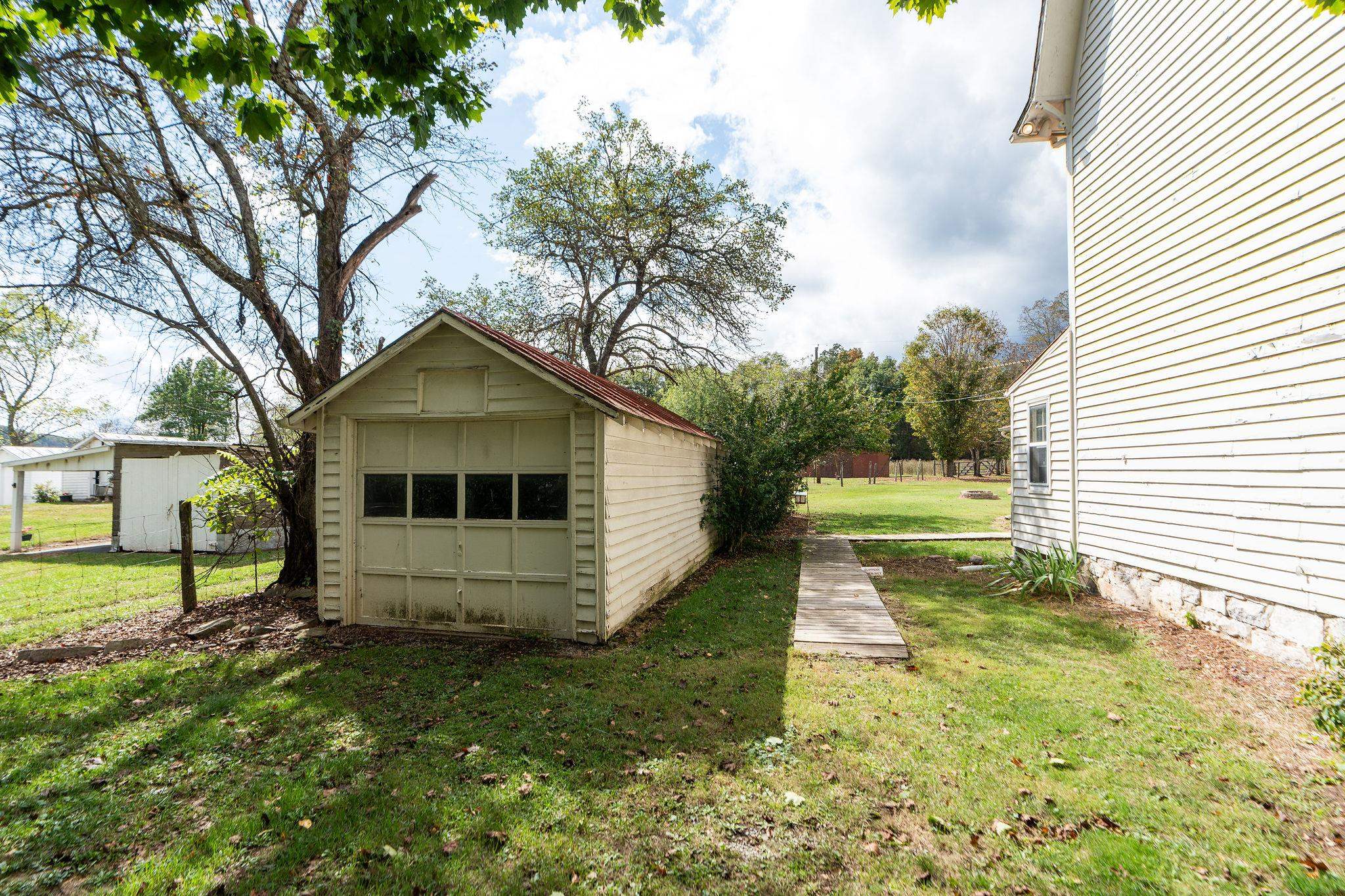 8892 HIGHLAND TPKE, MCDOWELL, Virginia 24458, 4 Bedrooms Bedrooms, ,2 BathroomsBathrooms,Residential,8892 HIGHLAND TPKE,669552 MLS # 669552