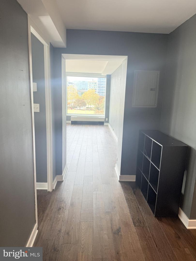 1101 3RD ST SW #306, WASHINGTON, District Of Columbia 20024, 1 Bedroom Bedrooms, ,1 BathroomBathrooms,Residential,For sale,1101 3RD ST SW #306,DCDC2216944 MLS # DCDC2216944