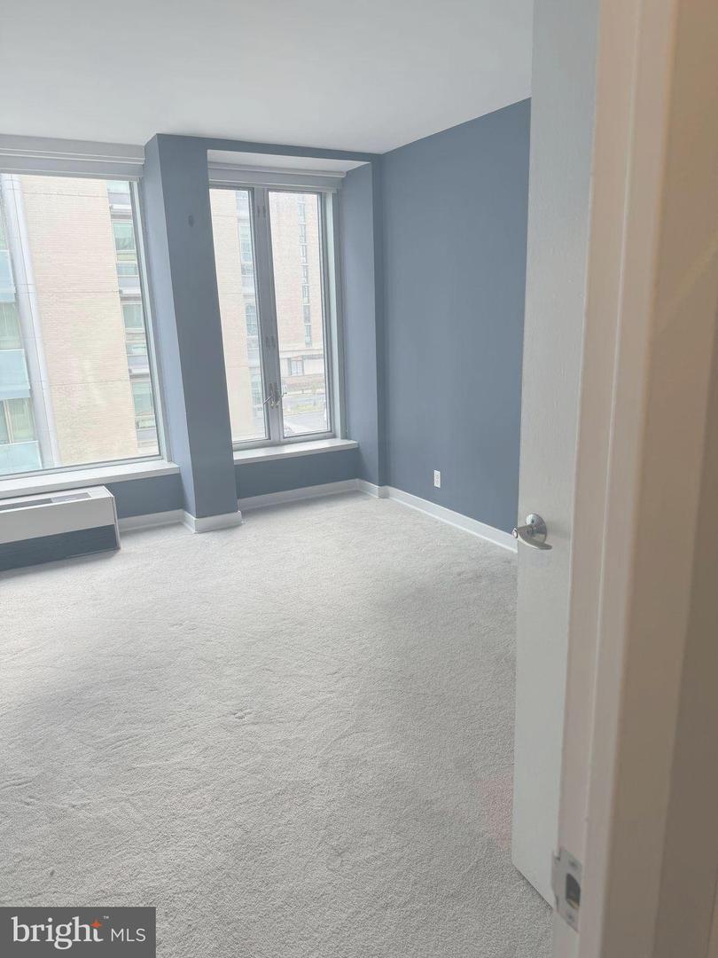 1101 3RD ST SW #306, WASHINGTON, District Of Columbia 20024, 1 Bedroom Bedrooms, ,1 BathroomBathrooms,Residential,For sale,1101 3RD ST SW #306,DCDC2216944 MLS # DCDC2216944