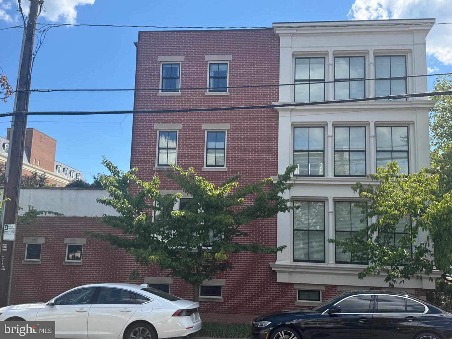 325 N N. COLUMBUS ST, ALEXANDRIA, Virginia 22314, 4 Bedrooms Bedrooms, 9 Rooms Rooms,3 BathroomsBathrooms,Residential,For sale,325 N N. COLUMBUS ST,VAAX2049188 MLS # VAAX2049188