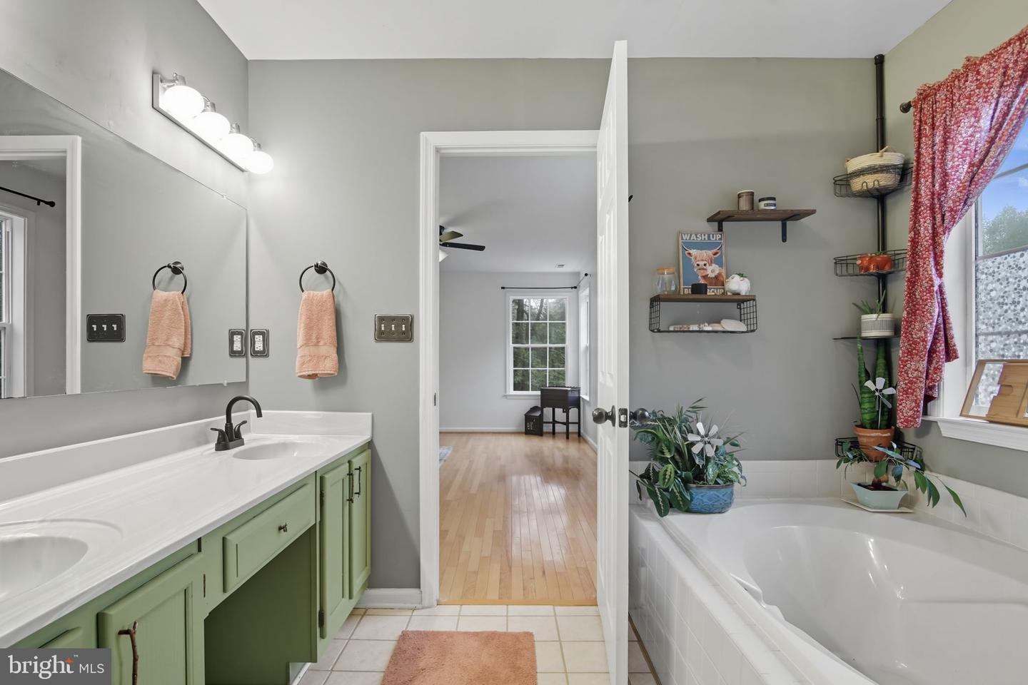 28285 WALNUT RIDGE WAY, RHOADESVILLE, Virginia 22542, 3 Bedrooms Bedrooms, ,3 BathroomsBathrooms,Residential,For sale,28285 WALNUT RIDGE WAY,VAOR2010656 MLS # VAOR2010656 28285 WALNUT RIDGE WAY, RHOADESVILLE, Virginia 22542, 3 Bedrooms Bedrooms, ,3 BathroomsBathrooms,Residential,For sale,28285 WALNUT RIDGE WAY,VAOR2010656 MLS # VAOR2010656