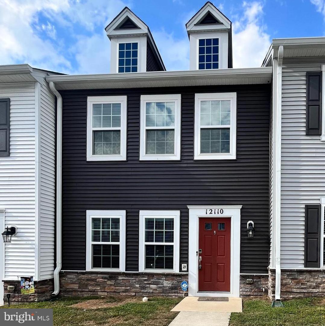 12110 BOWLING FARM CT, FREDERICKSBURG, Virginia 22407, 3 Bedrooms Bedrooms, ,2 BathroomsBathrooms,Residential,For sale,12110 BOWLING FARM CT,VASP2036020 MLS # VASP2036020