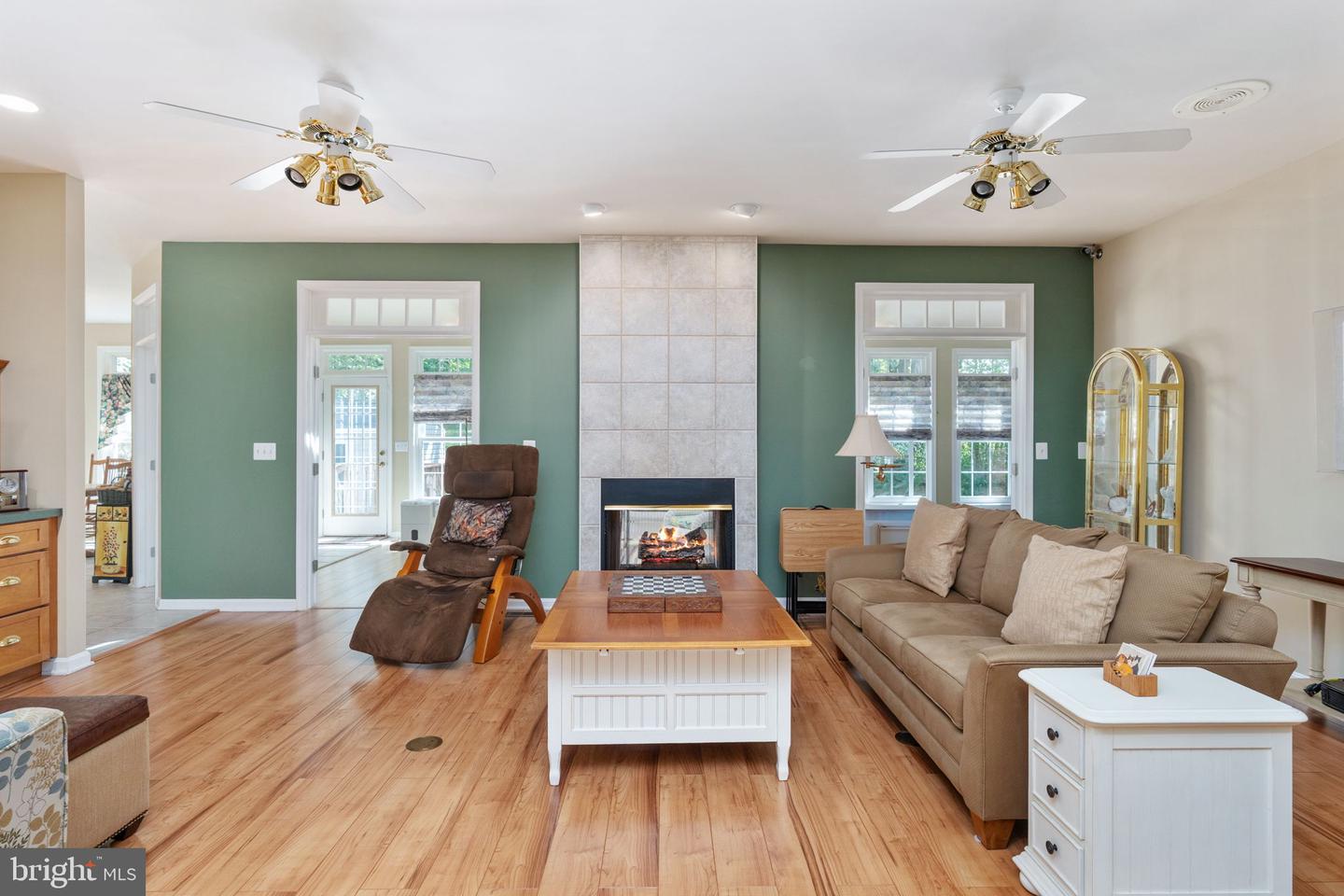 2286 RICHMOND HWY, STAFFORD, Virginia 22554, 2 Bedrooms Bedrooms, ,3 BathroomsBathrooms,Residential,For sale,2286 RICHMOND HWY,VAST2042604 MLS # VAST2042604