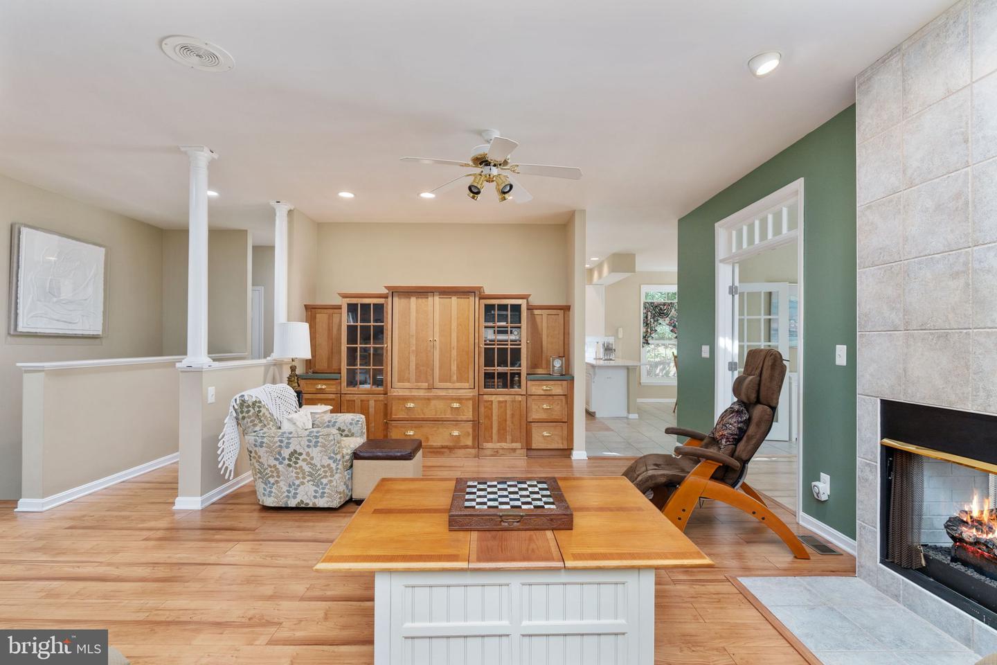 2286 RICHMOND HWY, STAFFORD, Virginia 22554, 2 Bedrooms Bedrooms, ,3 BathroomsBathrooms,Residential,For sale,2286 RICHMOND HWY,VAST2042604 MLS # VAST2042604