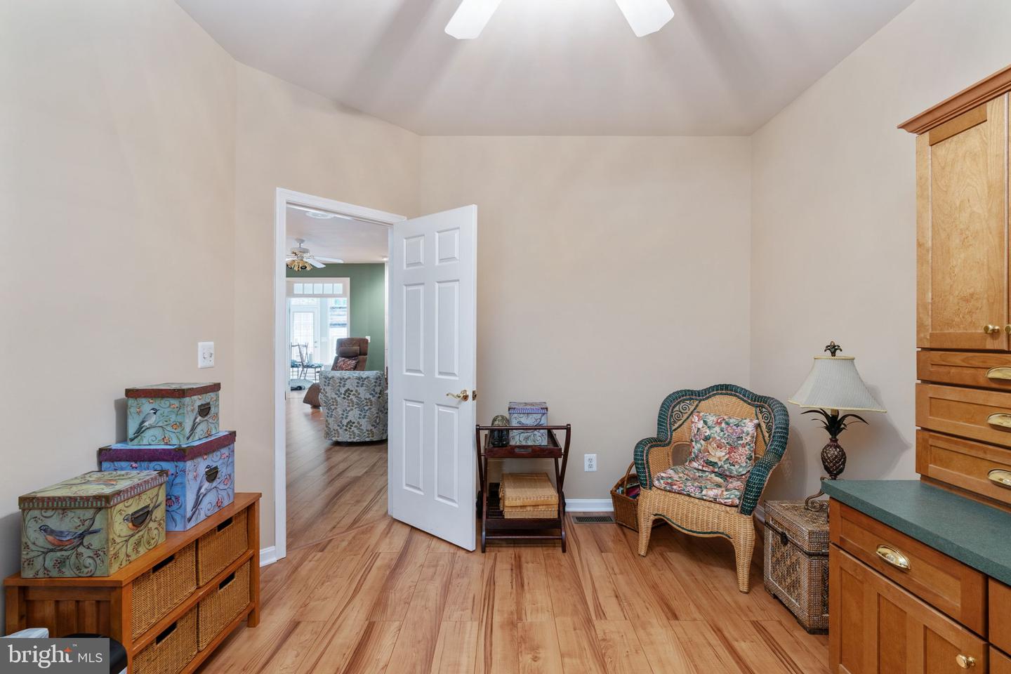 2286 RICHMOND HWY, STAFFORD, Virginia 22554, 2 Bedrooms Bedrooms, ,3 BathroomsBathrooms,Residential,For sale,2286 RICHMOND HWY,VAST2042604 MLS # VAST2042604