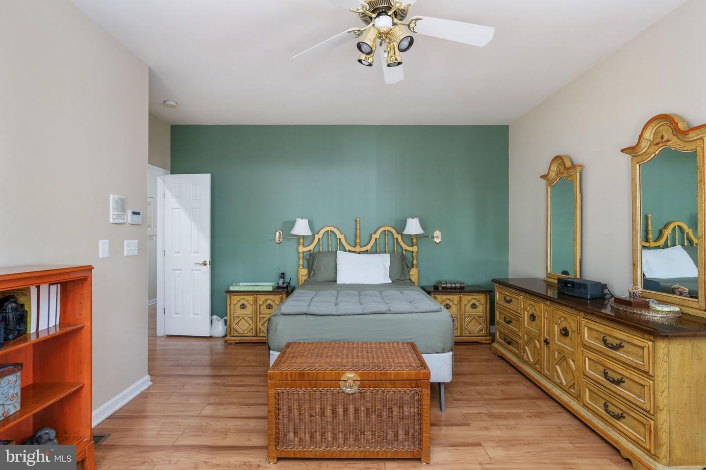 2286 RICHMOND HWY, STAFFORD, Virginia 22554, 2 Bedrooms Bedrooms, ,3 BathroomsBathrooms,Residential,For sale,2286 RICHMOND HWY,VAST2042604 MLS # VAST2042604