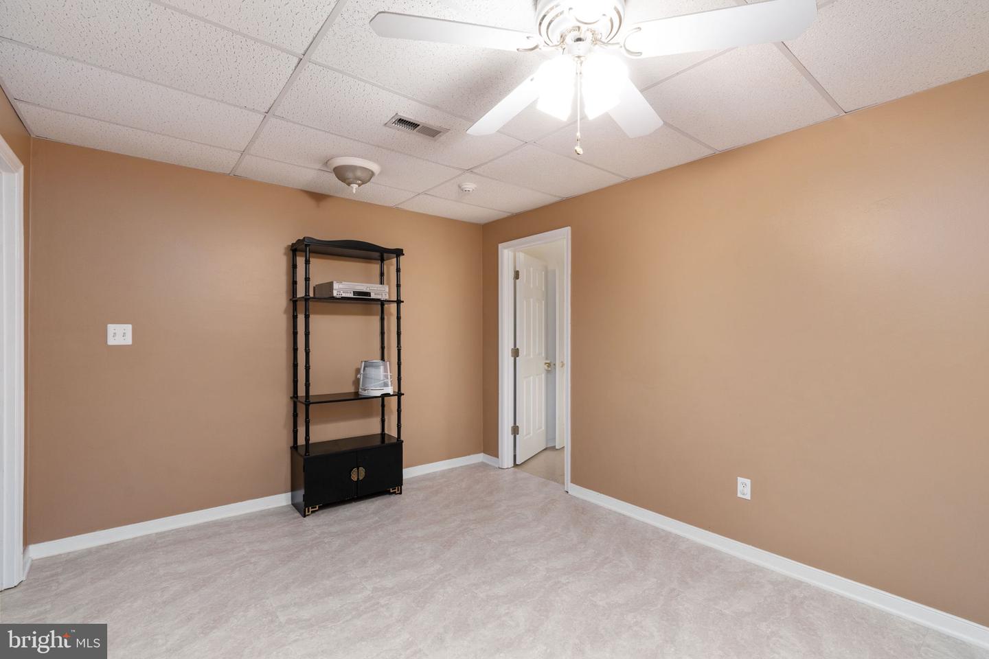 2286 RICHMOND HWY, STAFFORD, Virginia 22554, 2 Bedrooms Bedrooms, ,3 BathroomsBathrooms,Residential,For sale,2286 RICHMOND HWY,VAST2042604 MLS # VAST2042604