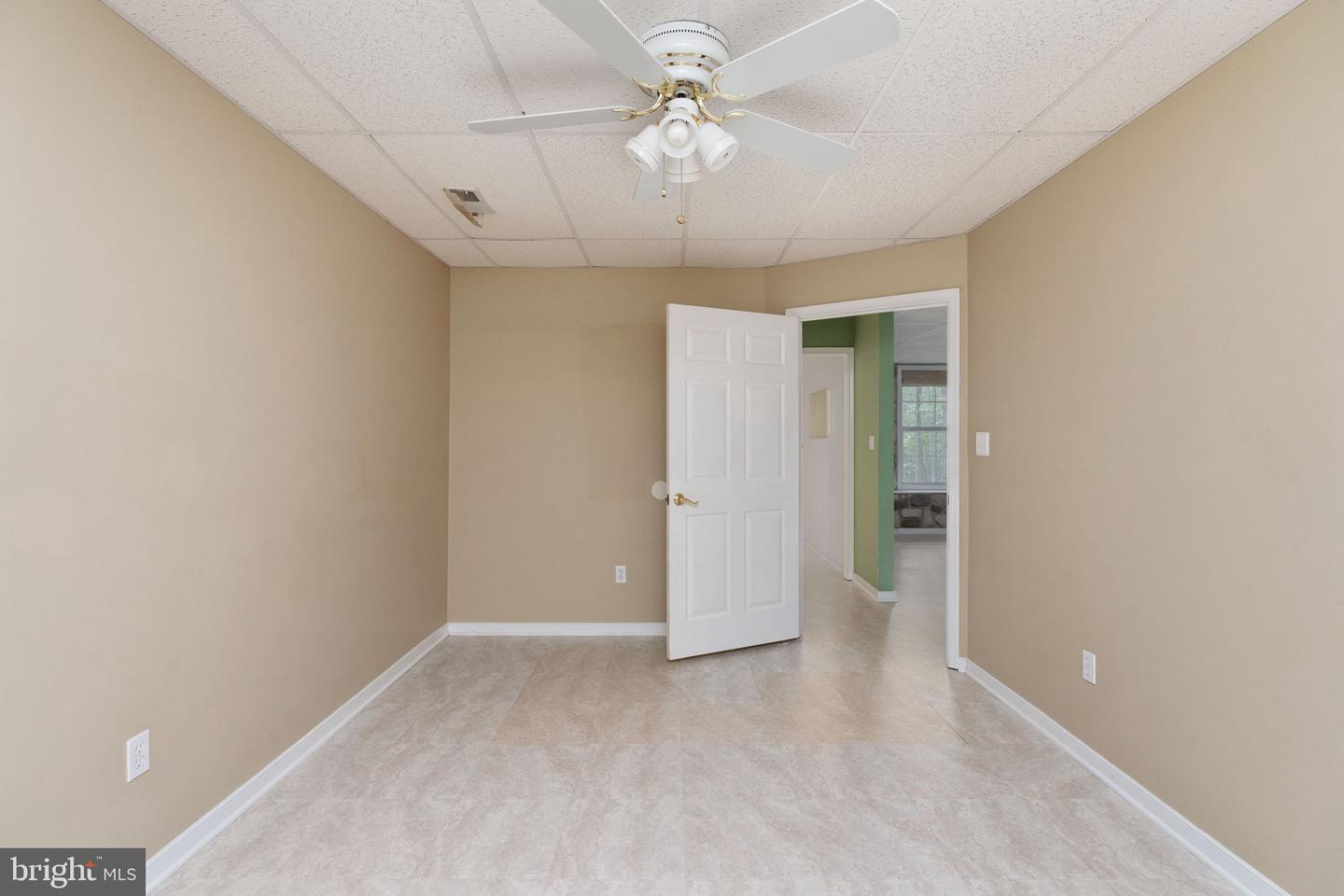 2286 RICHMOND HWY, STAFFORD, Virginia 22554, 2 Bedrooms Bedrooms, ,3 BathroomsBathrooms,Residential,For sale,2286 RICHMOND HWY,VAST2042604 MLS # VAST2042604