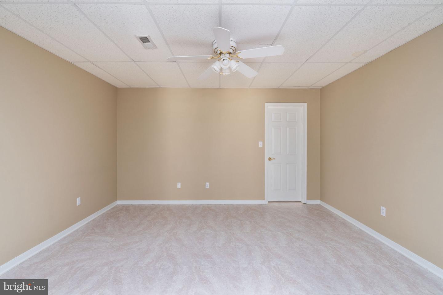 2286 RICHMOND HWY, STAFFORD, Virginia 22554, 2 Bedrooms Bedrooms, ,3 BathroomsBathrooms,Residential,For sale,2286 RICHMOND HWY,VAST2042604 MLS # VAST2042604