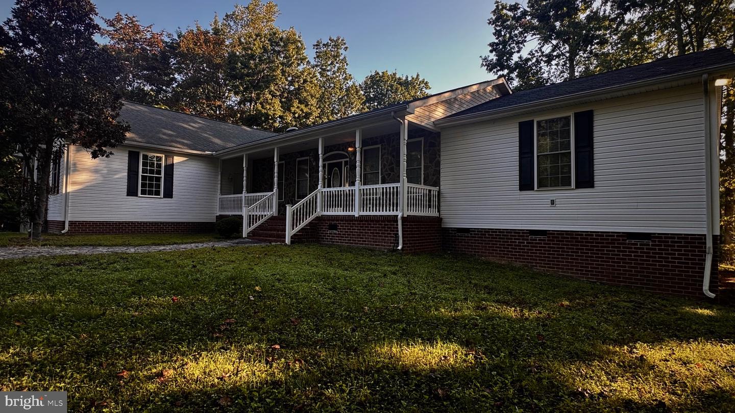 202 BAYLOR DR, MONTROSS, Virginia 22520, 3 Bedrooms Bedrooms, ,3 BathroomsBathrooms,Residential,For sale,202 BAYLOR DR,VAWE2009744 MLS # VAWE2009744