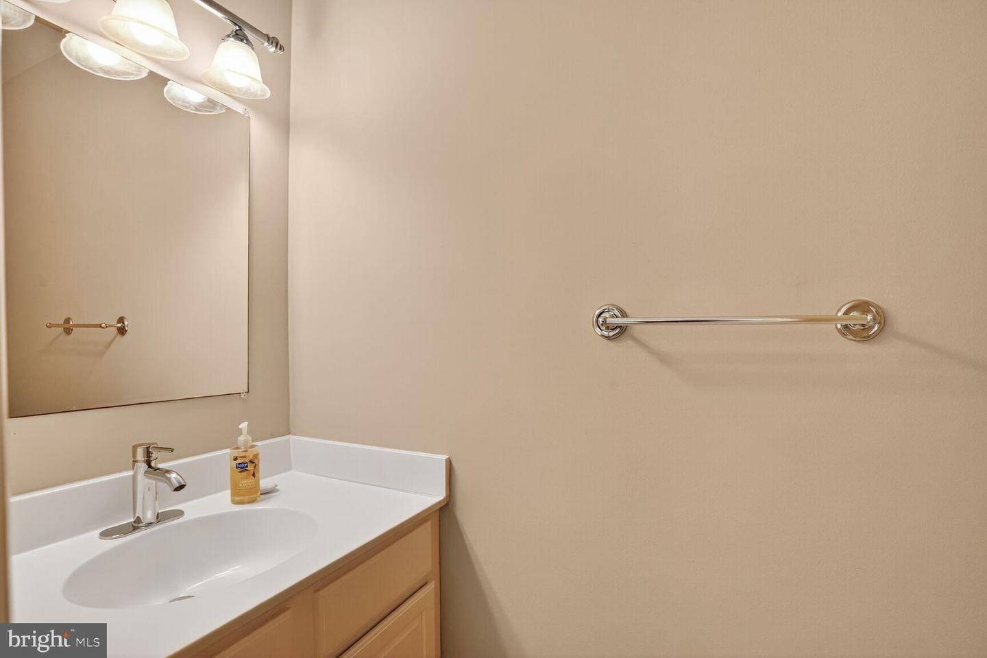 11690 GENERATION CT, RESTON, Virginia 20191, 3 Bedrooms Bedrooms, 12 Rooms Rooms,2 BathroomsBathrooms,Residential,For sale,11690 GENERATION CT,VAFX2267122 MLS # VAFX2267122