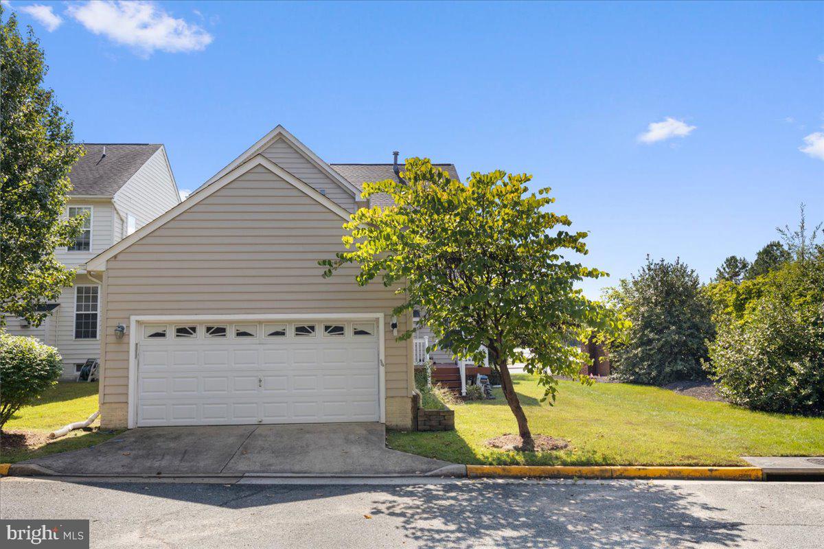 4800 WERMUTH WAY, WOODBRIDGE, Virginia 22192, 5 Bedrooms Bedrooms, ,3 BathroomsBathrooms,Residential,For sale,4800 WERMUTH WAY,VAPW2104000 MLS # VAPW2104000
