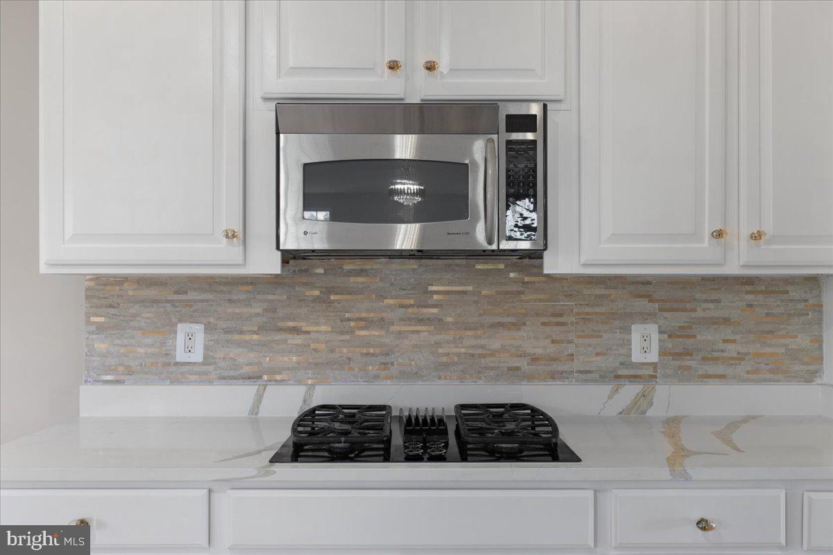4800 WERMUTH WAY, WOODBRIDGE, Virginia 22192, 5 Bedrooms Bedrooms, ,3 BathroomsBathrooms,Residential,For sale,4800 WERMUTH WAY,VAPW2104000 MLS # VAPW2104000