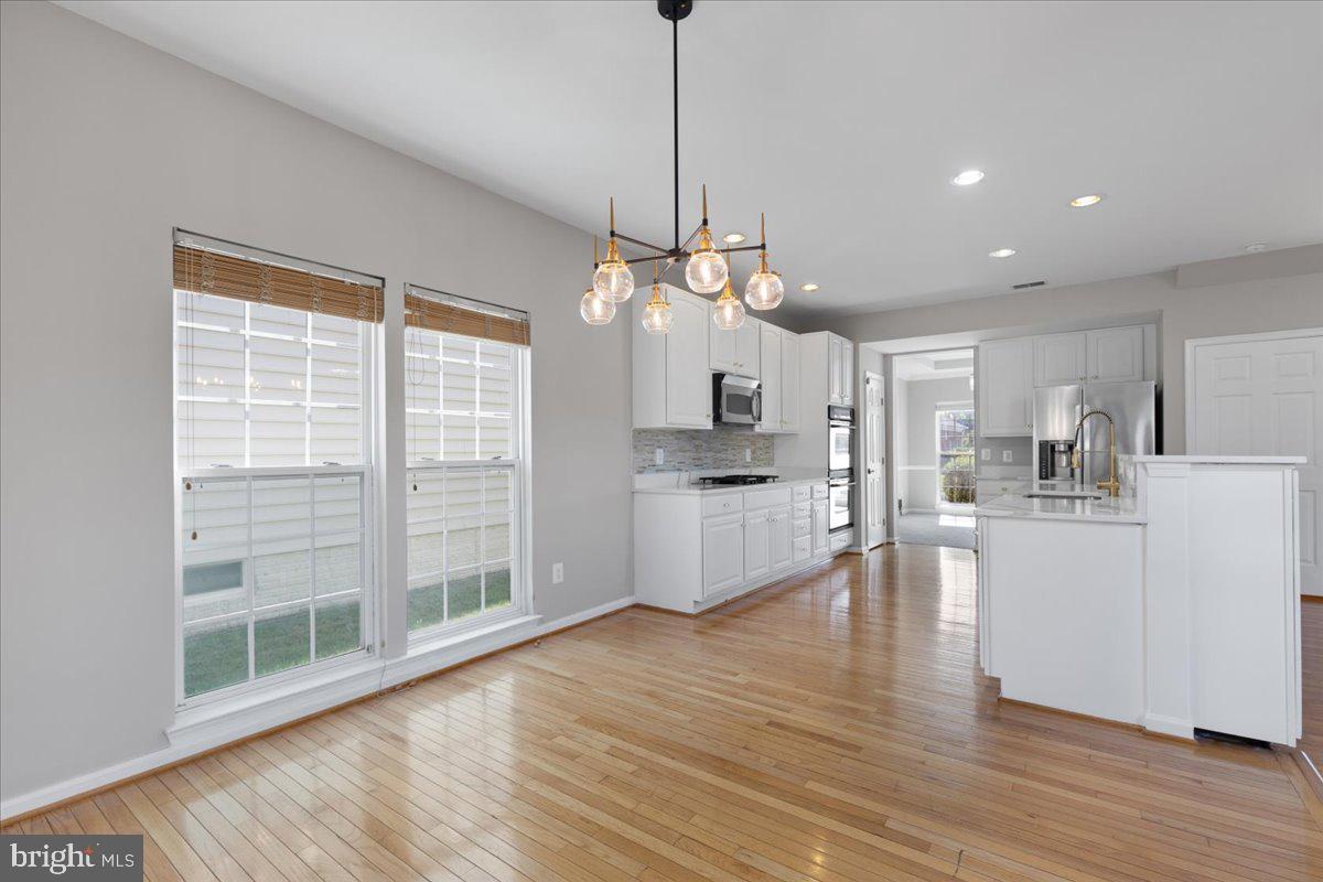 4800 WERMUTH WAY, WOODBRIDGE, Virginia 22192, 4 Bedrooms Bedrooms, ,3 BathroomsBathrooms,Residential,For sale,4800 WERMUTH WAY,VAPW2104000 MLS # VAPW2104000