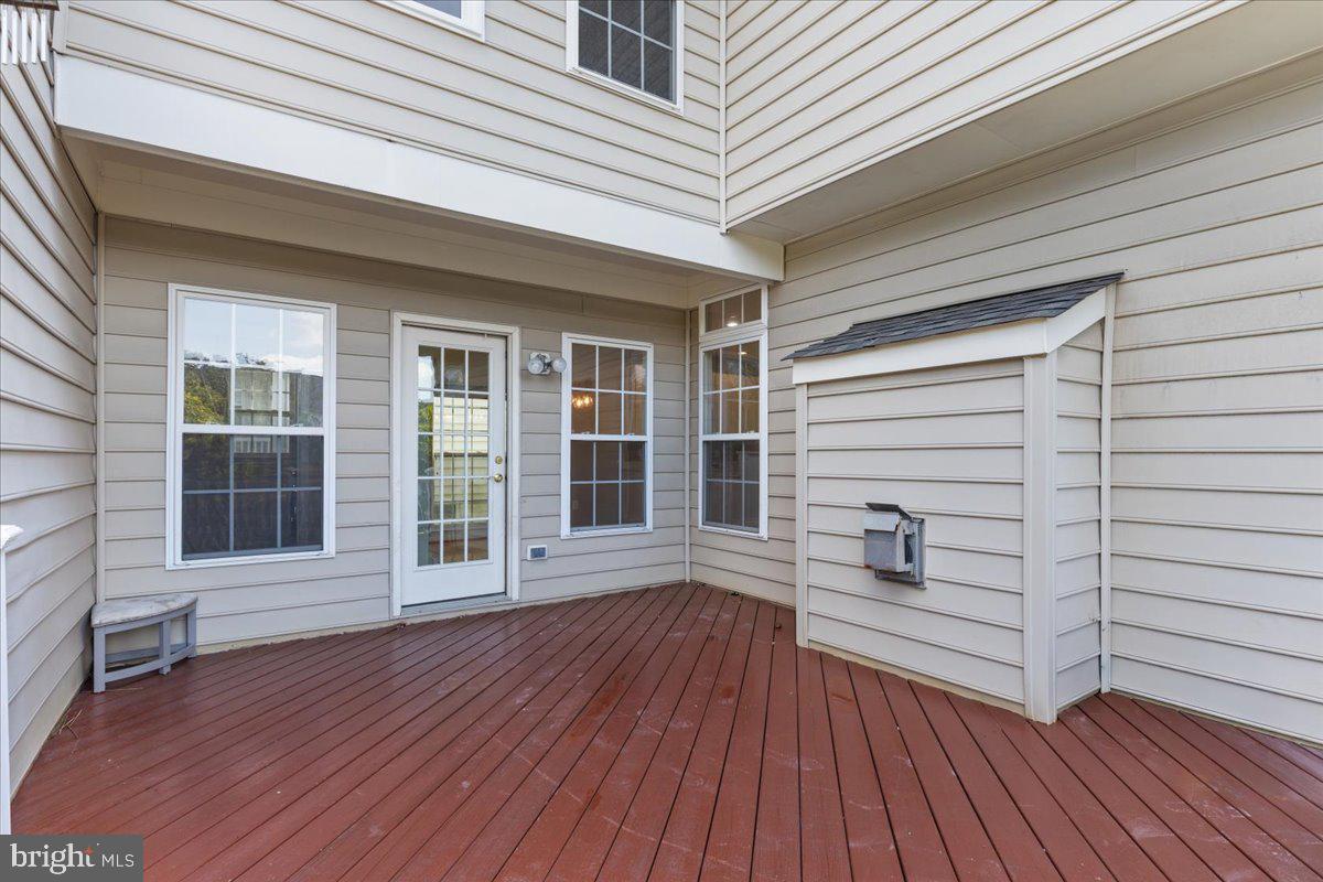 4800 WERMUTH WAY, WOODBRIDGE, Virginia 22192, 5 Bedrooms Bedrooms, ,3 BathroomsBathrooms,Residential,For sale,4800 WERMUTH WAY,VAPW2104000 MLS # VAPW2104000